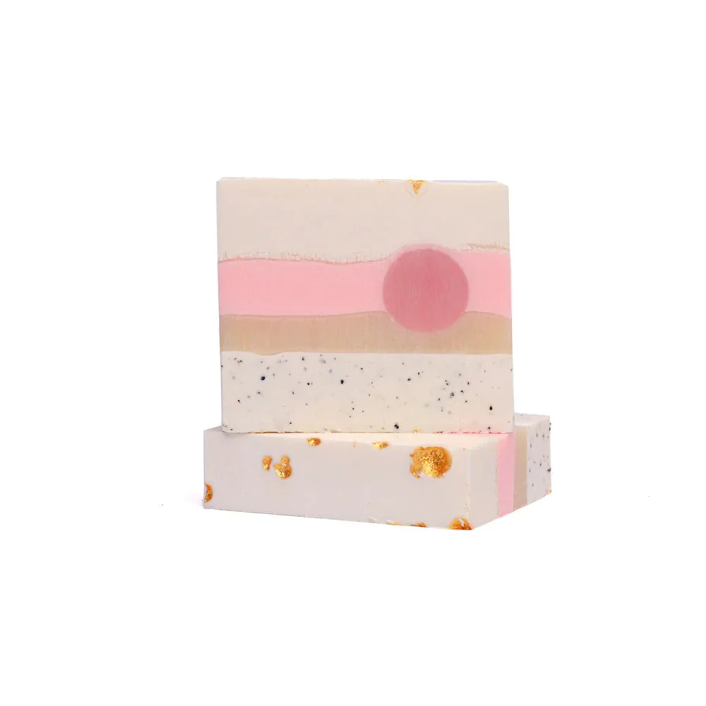 Meadow x Valley: 2-Bar Soap Gift Set - Image 2