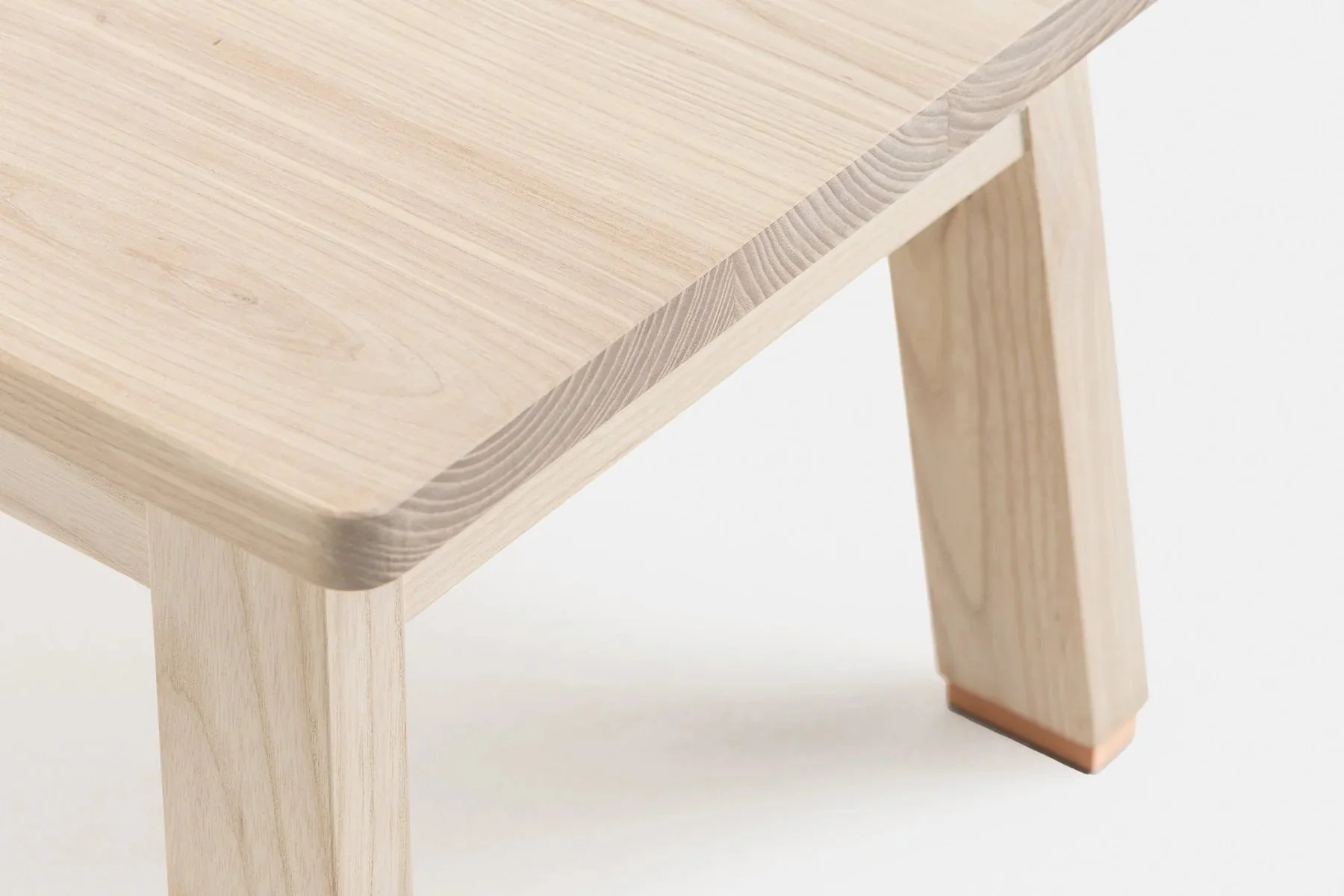 442 Low Bench: 3 Seater - Image 2