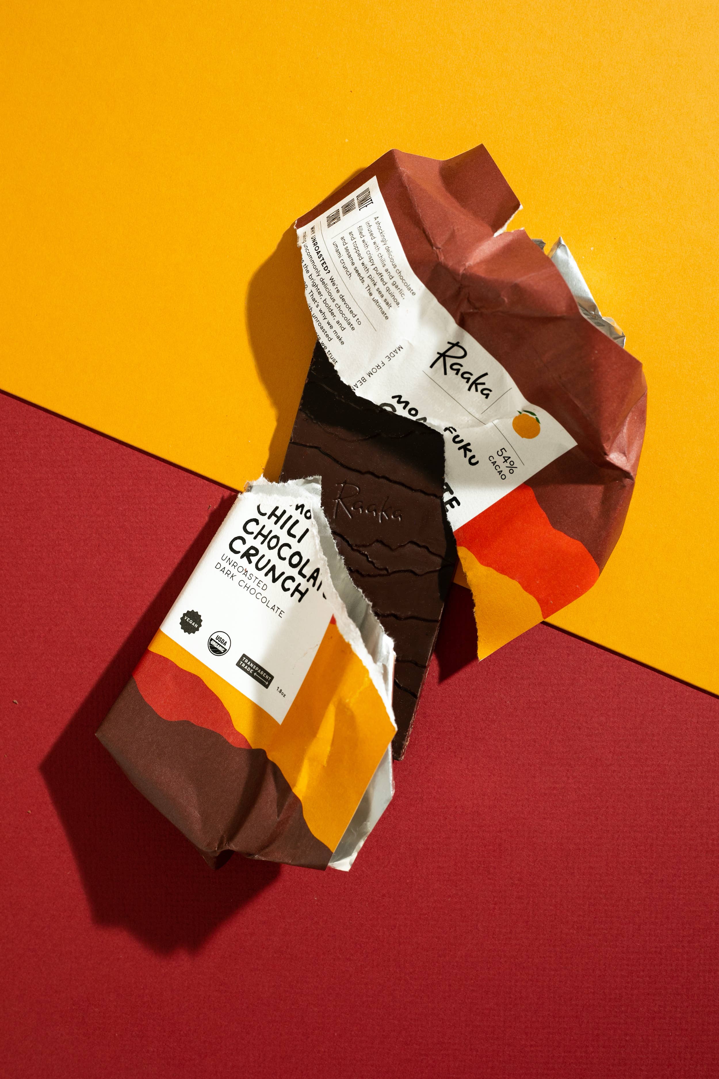 Momofuku Chili Chocolate Crunch Bar - Image 4