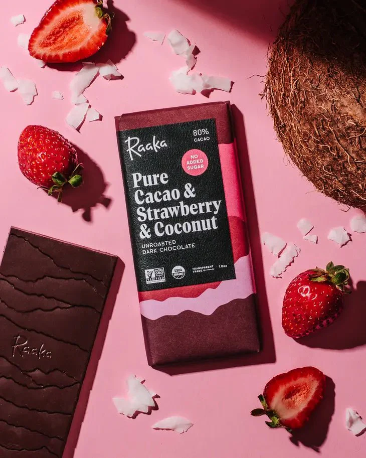 Pure Cacao & Strawberry & Coconut Chocolate Bar - Image 2