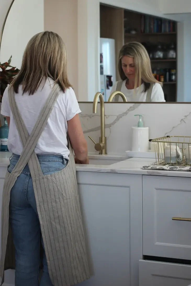 Apron Provincial Stripe: Burnt Olive - Image 3