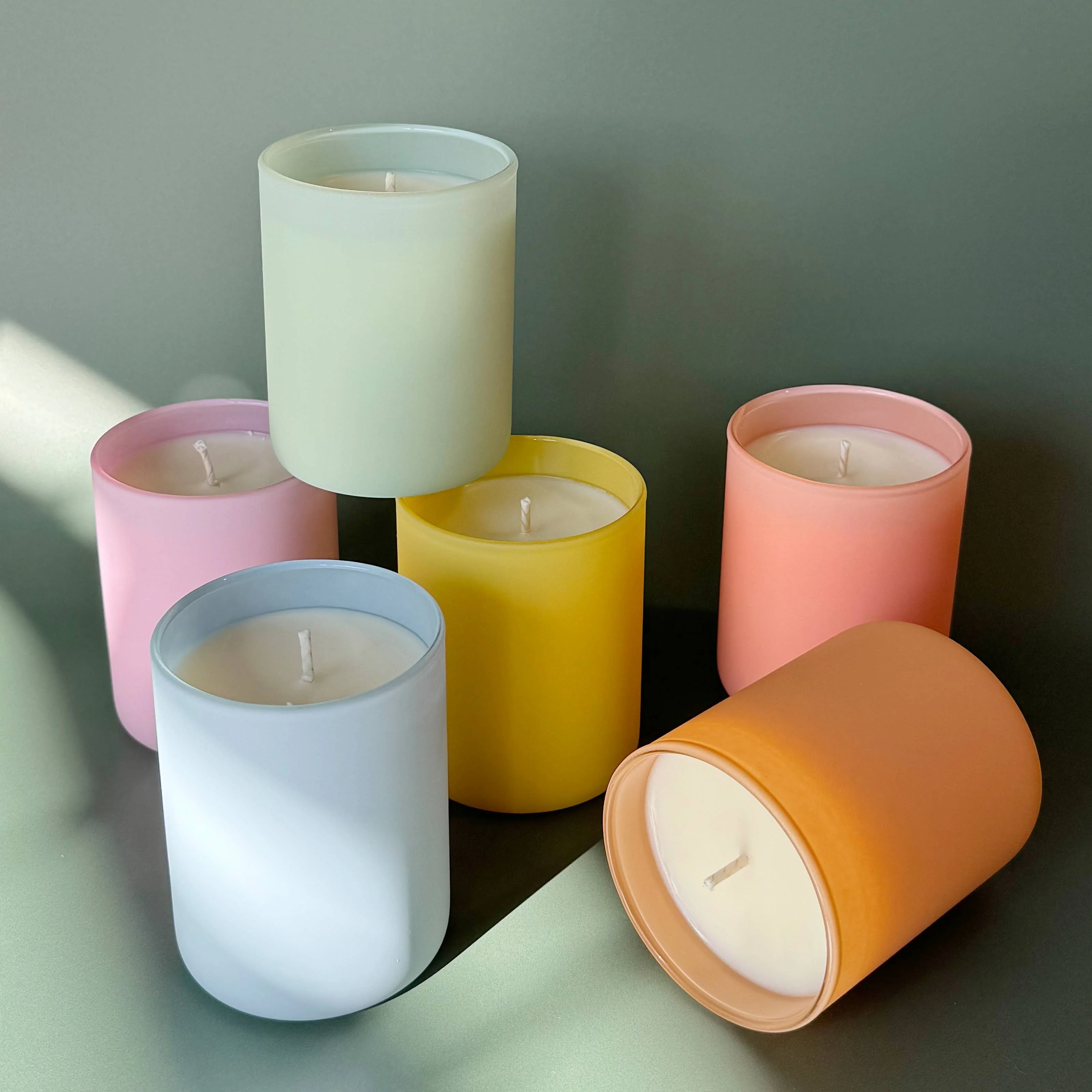 Aries Zodiac Candle - Image 3