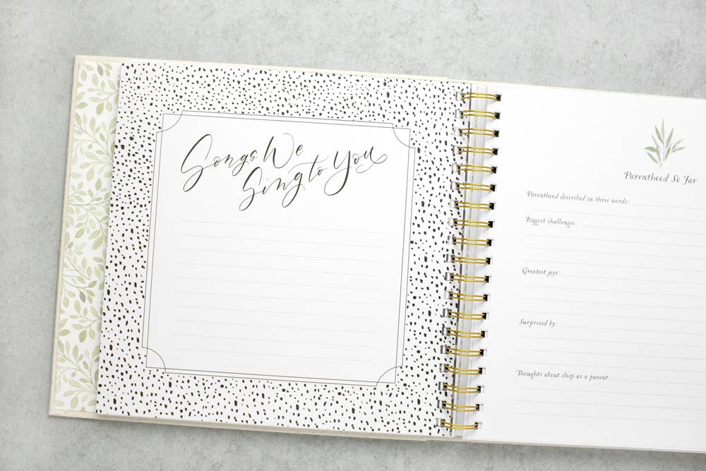 As You Grow: A Modern Memory Book for Baby - Image 4