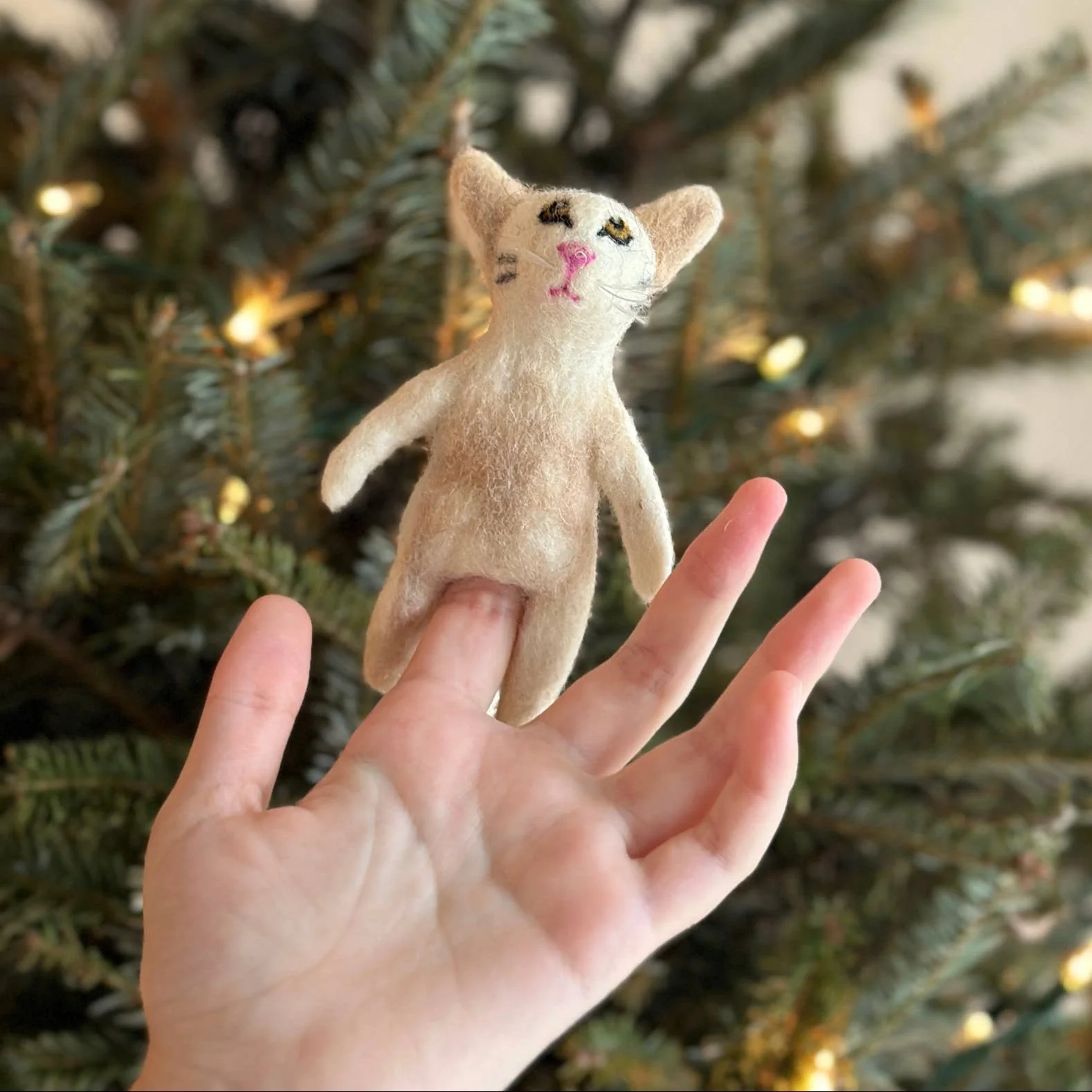 Cat Finger Puppet - Image 6