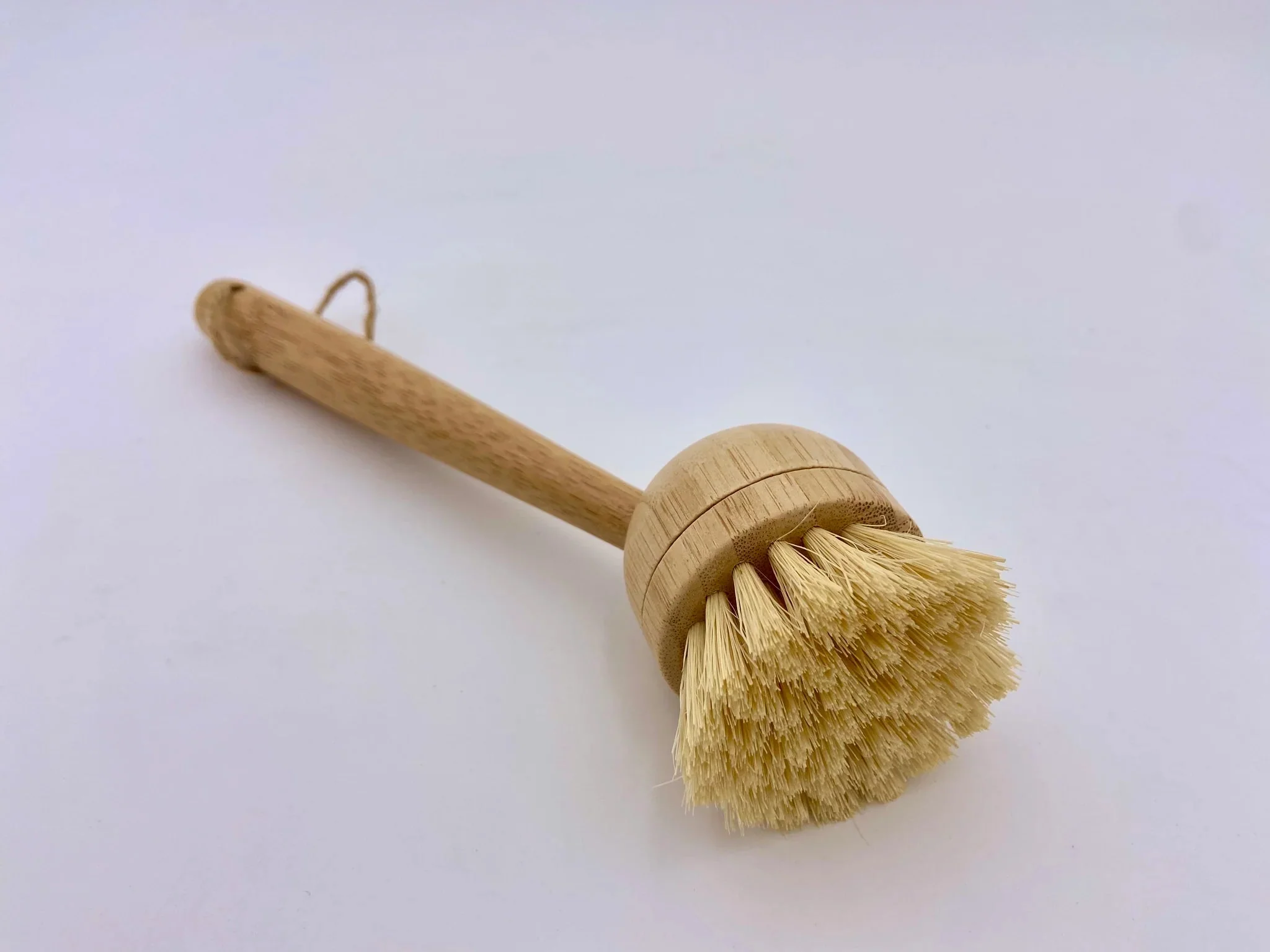 Bamboo Long Handled Dish Brush with Replacement Head - Image 2