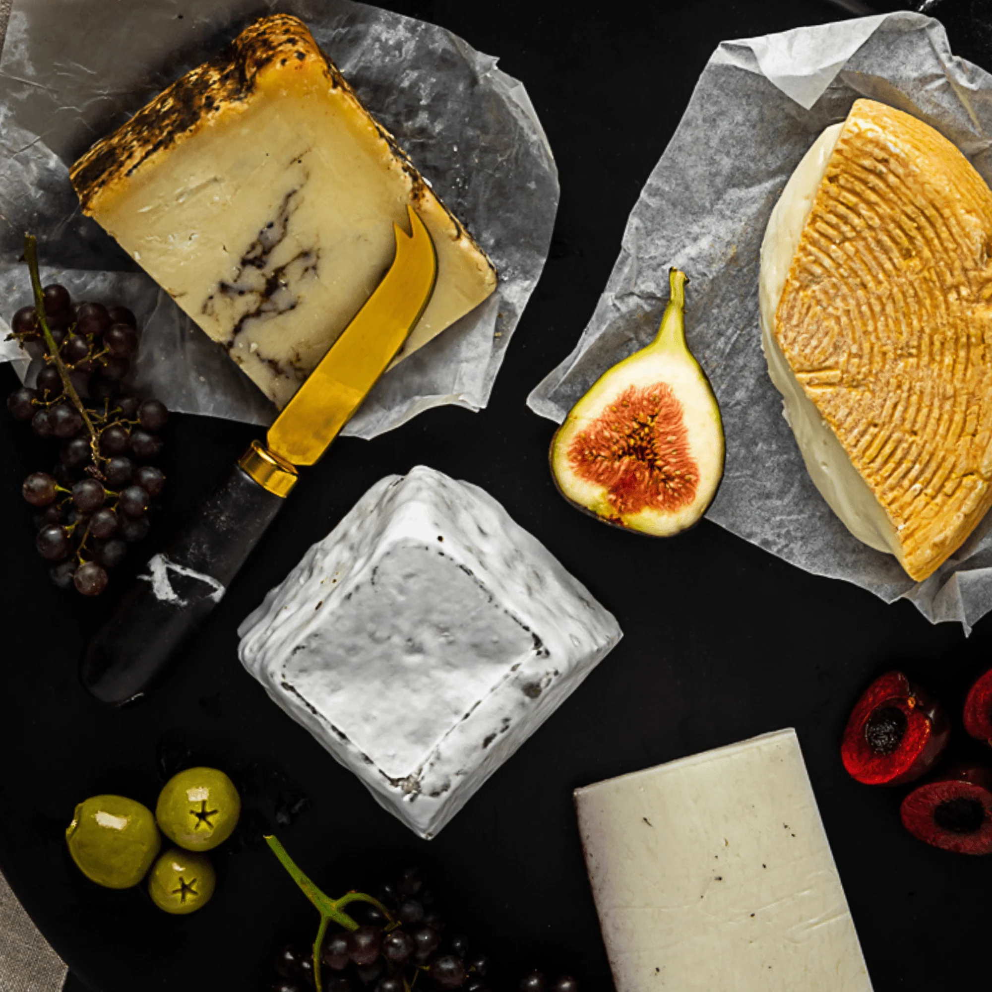Black Marble Cheese Knife Gift Set - Image 3