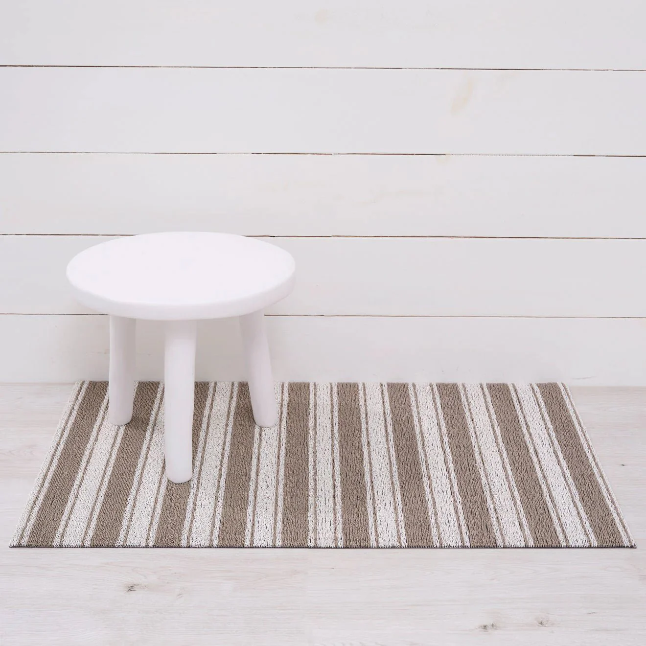 Boardwalk Stripe Shag Floor Mats - Image 12