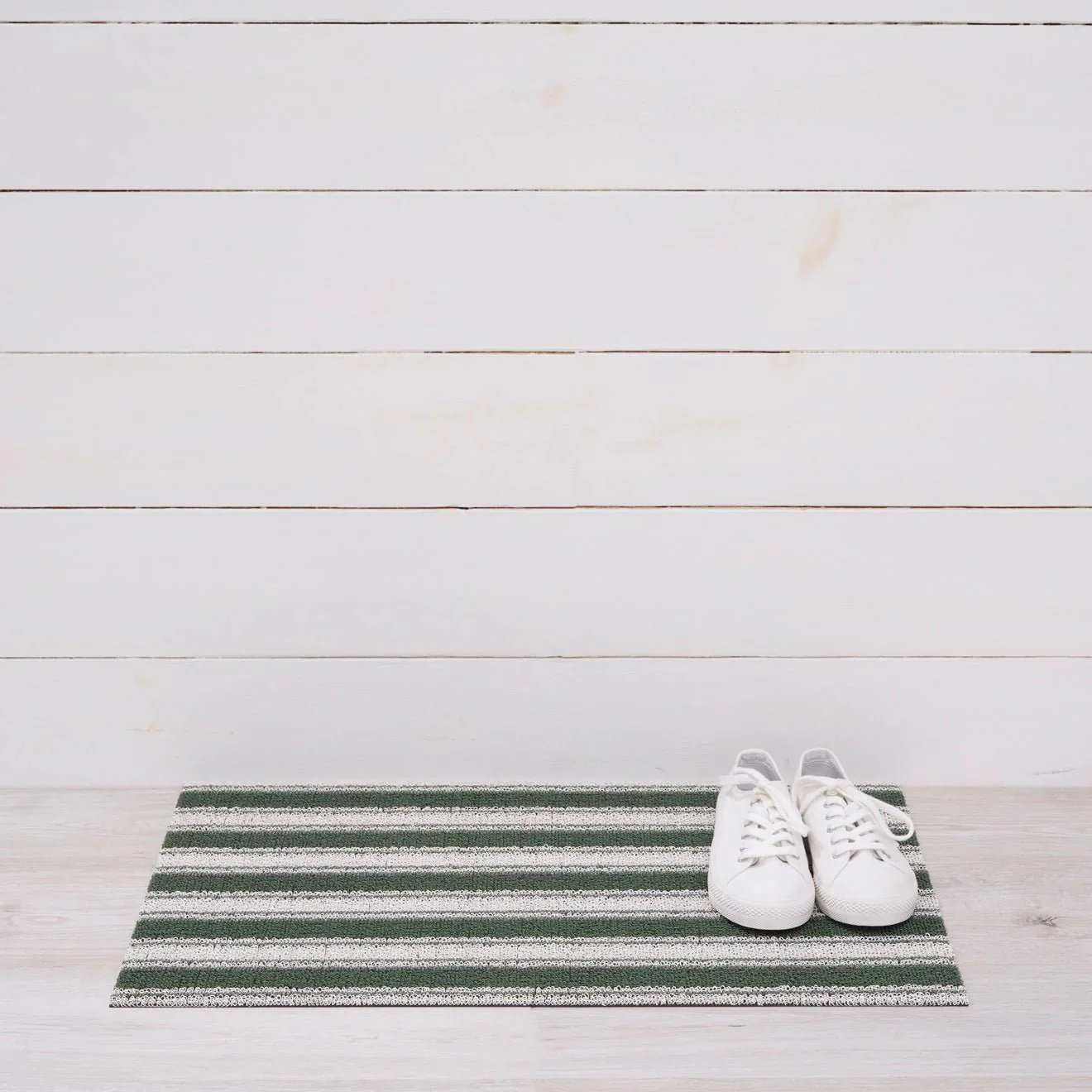 Boardwalk Stripe Shag Floor Mats - Image 2