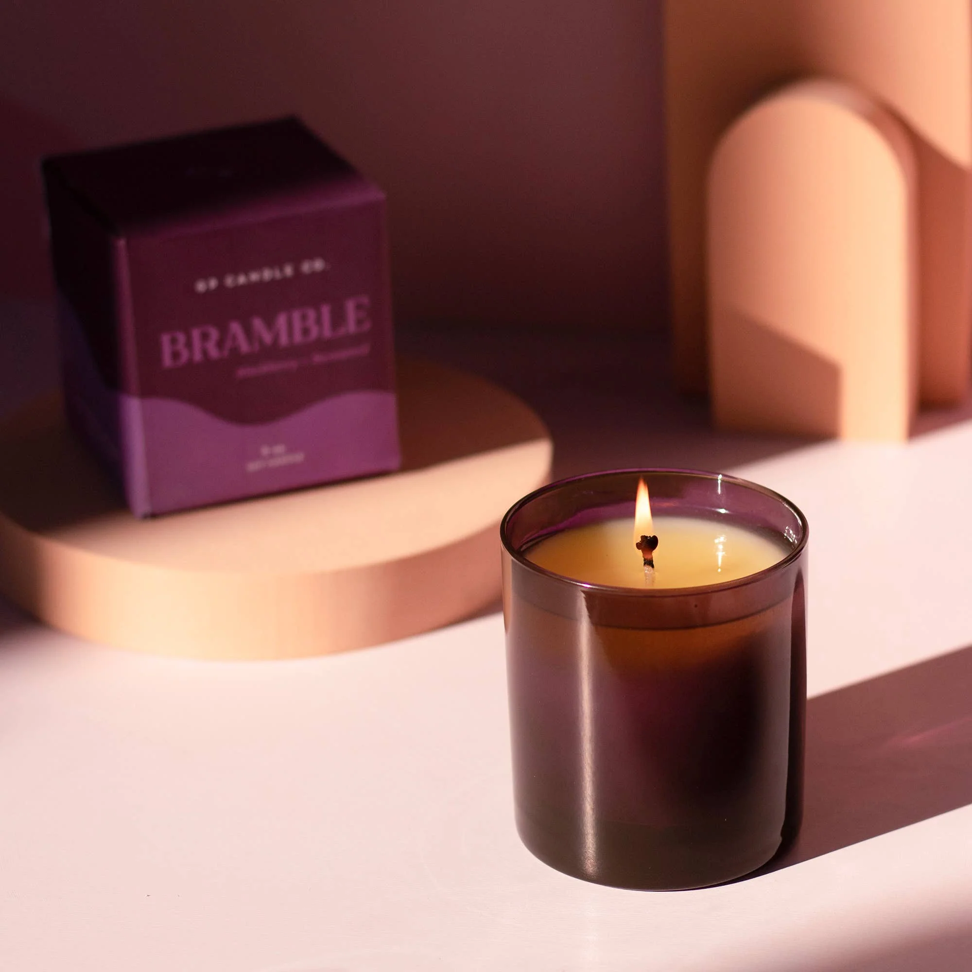 Bramble Hue Candle - Image 3