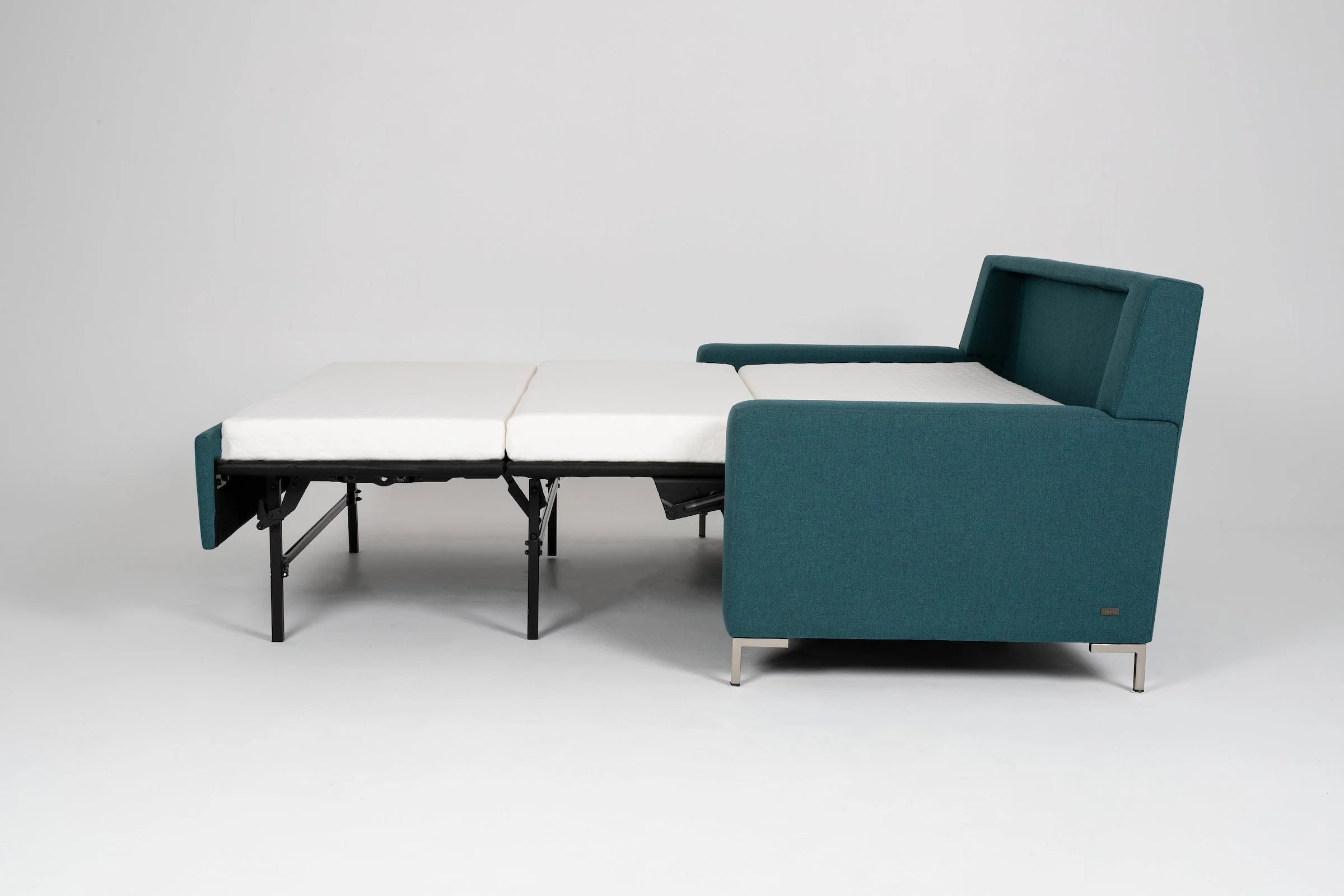 Bryson Comfort Sleeper - Image 7