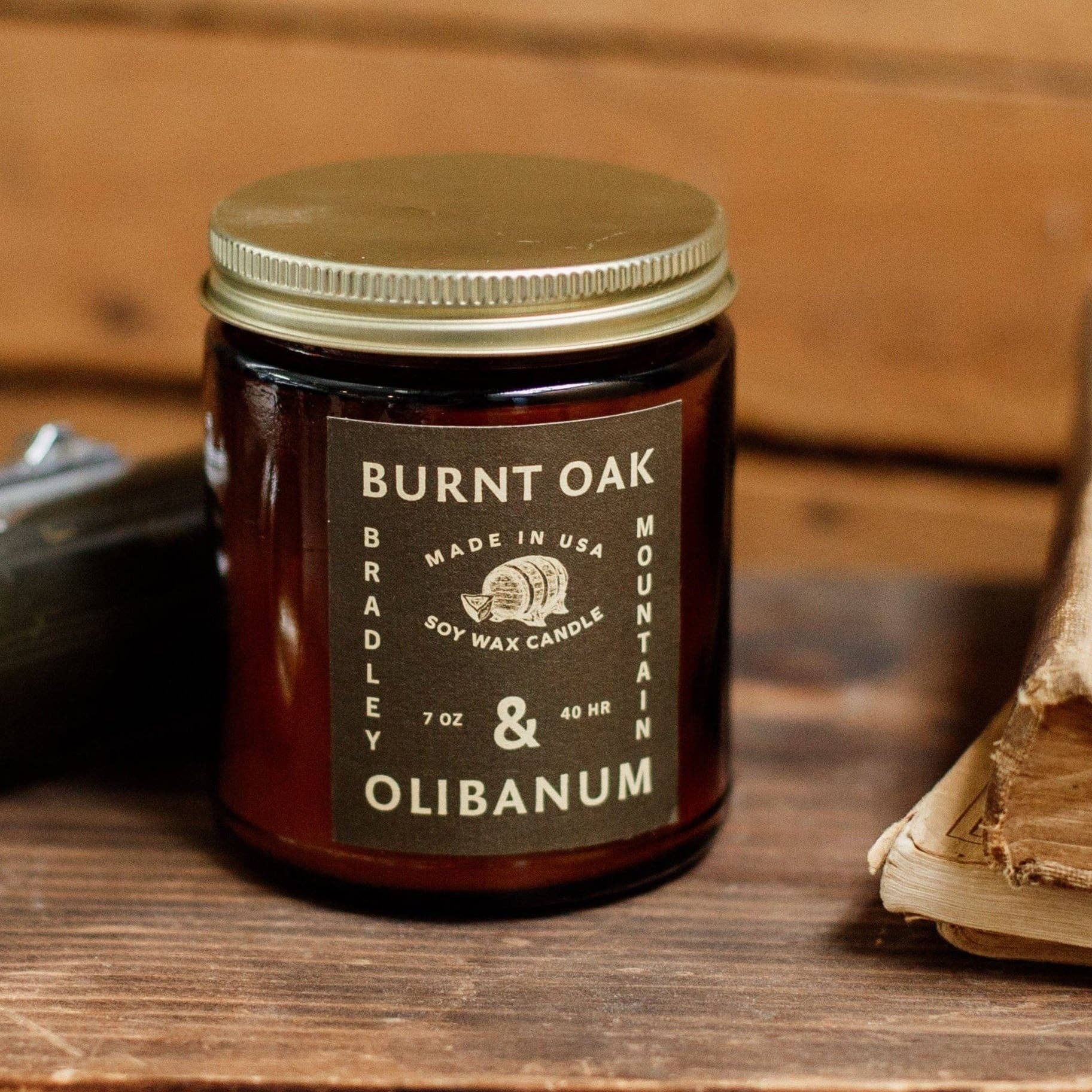 Burnt Oak & Olibanum Candle - Image 3