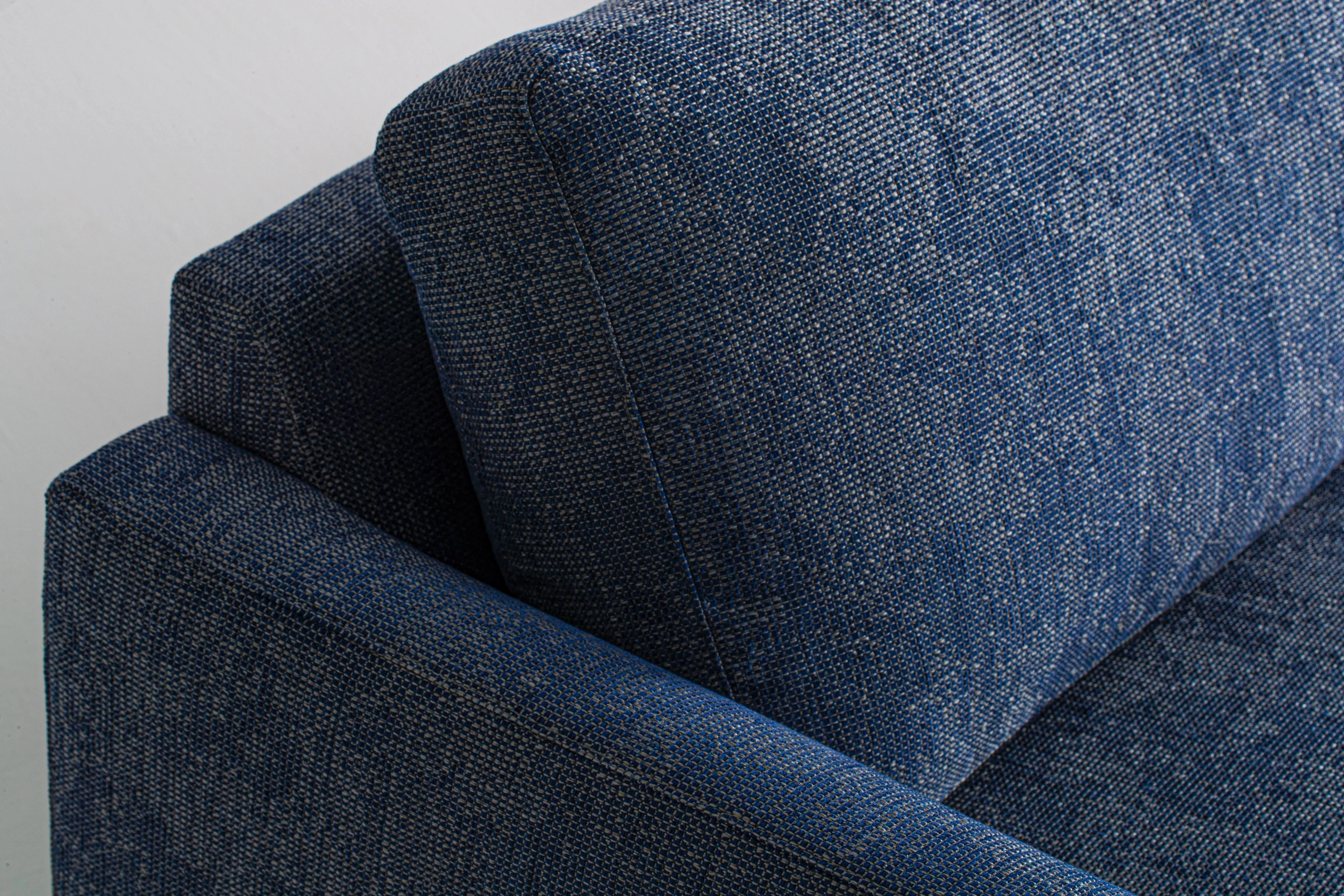 Carmet Sofa - Image 13