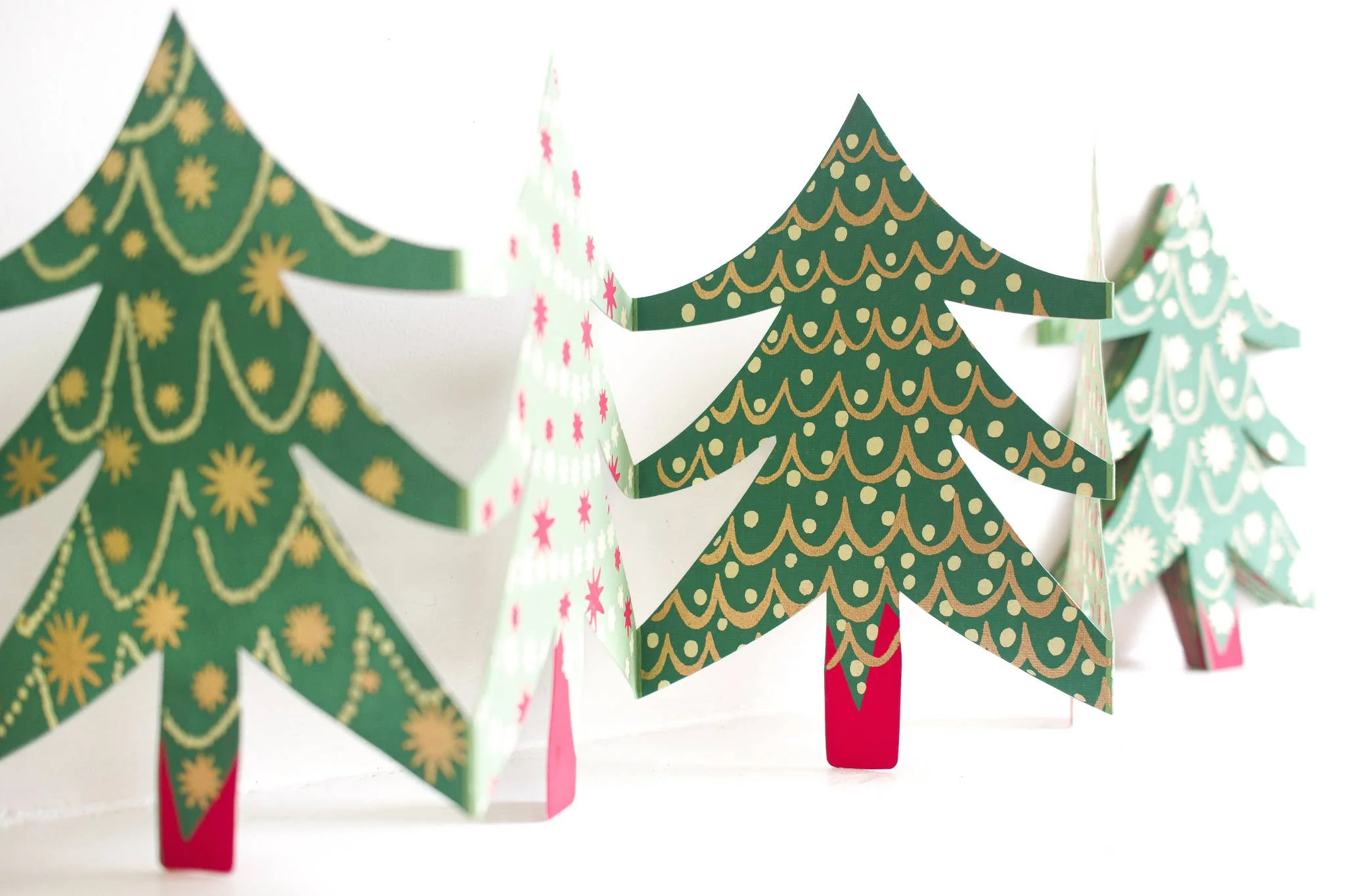 Christmas Trees Folded Garland - Image 6