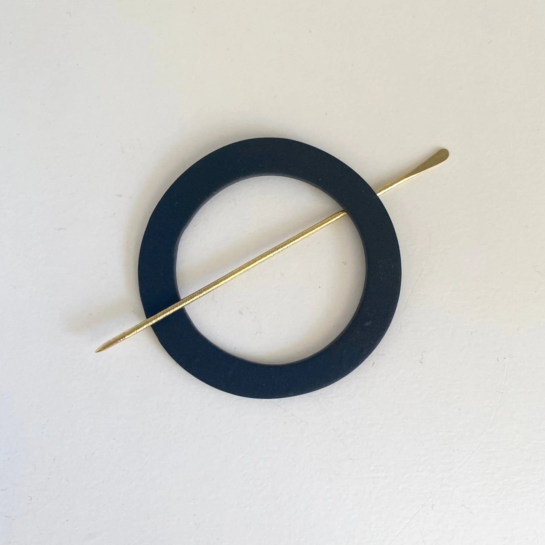 Circle and Brass Hair Pin - Image 3