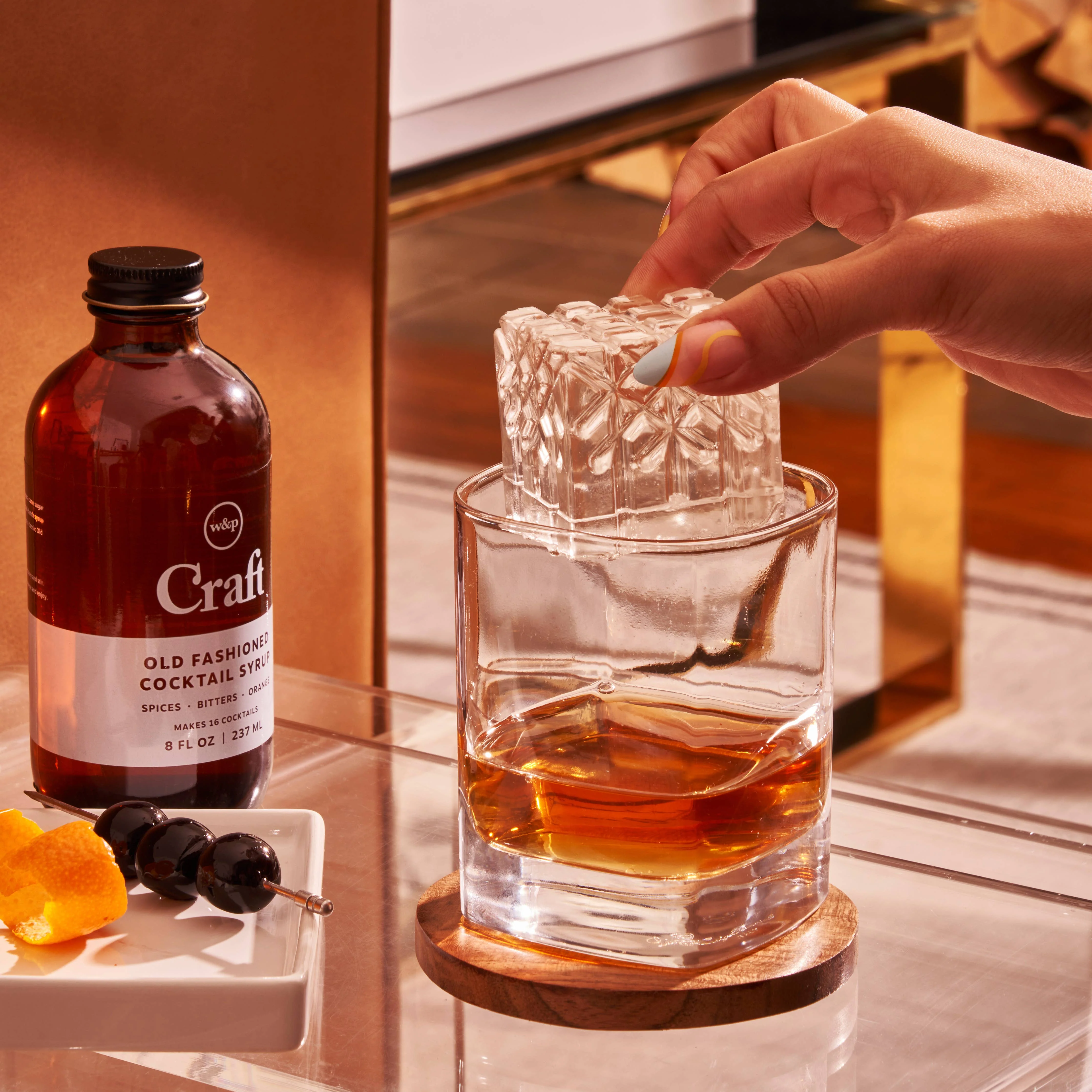 Decorative Cocktail Ice Cube Tray Mold: Crystal - Image 4
