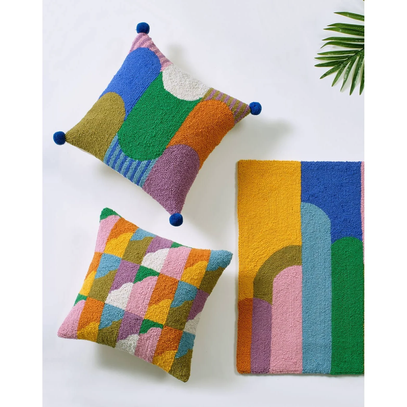 Color Wave w/ Pom Poms Hook Pillow - Image 3