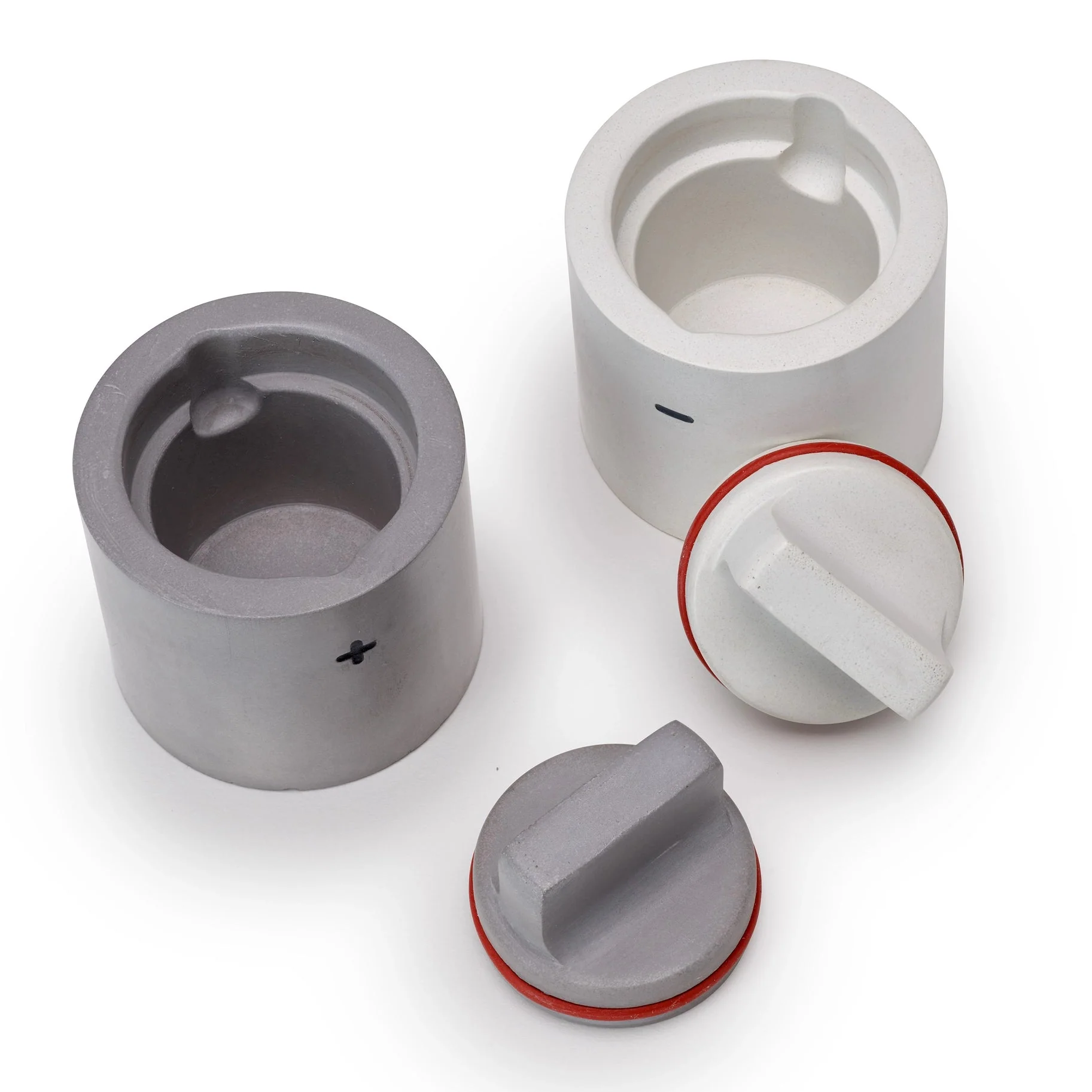 Concrete Salt and Pepper Shaker Set - Image 2