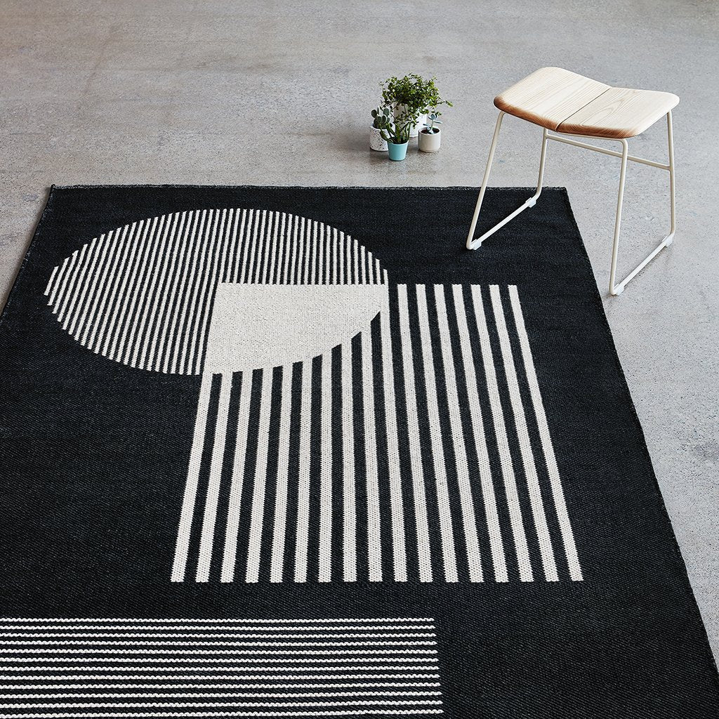 Construct Reversible Rug - Image 6
