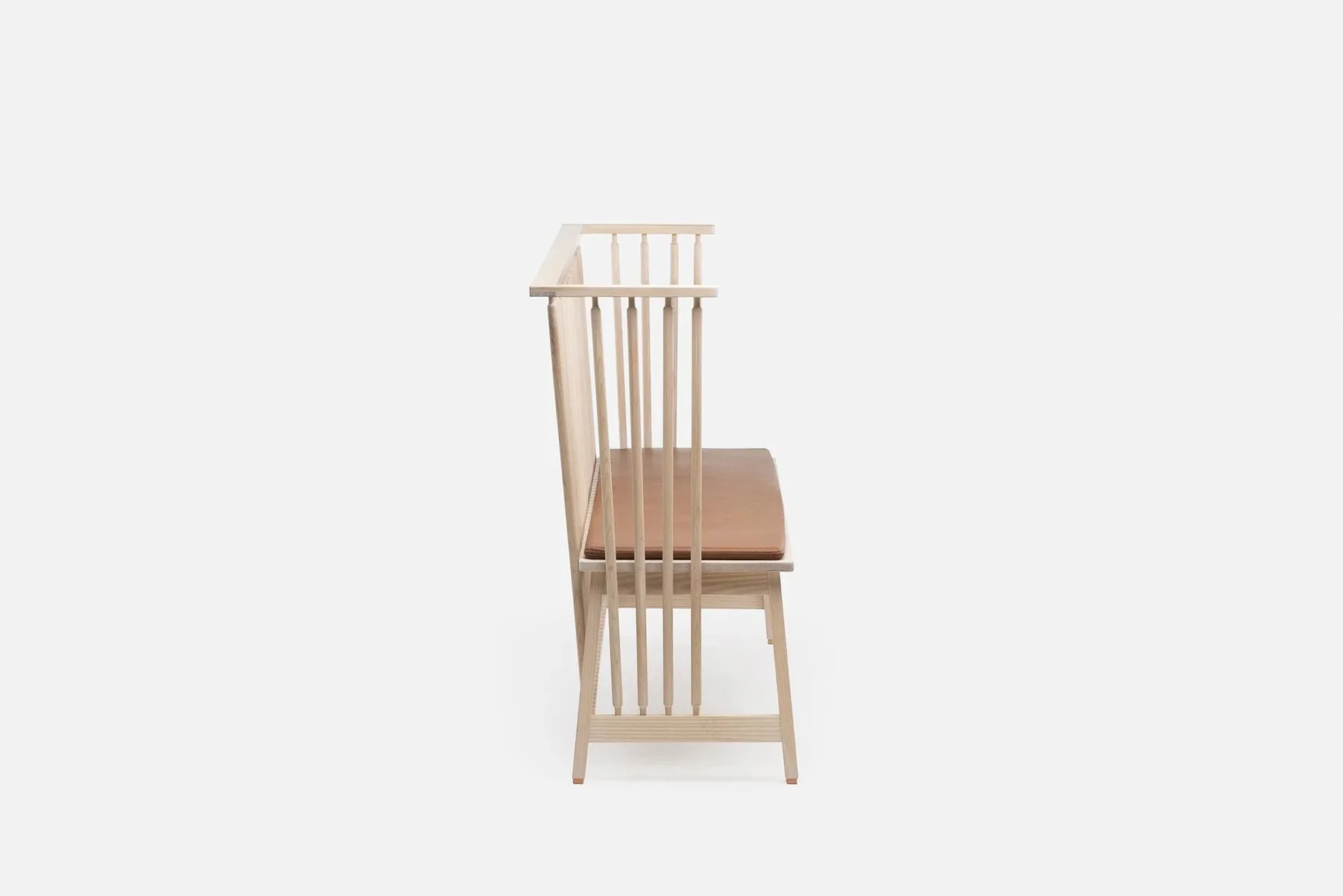455 Low Settle Bench: 3-Seater - Image 3