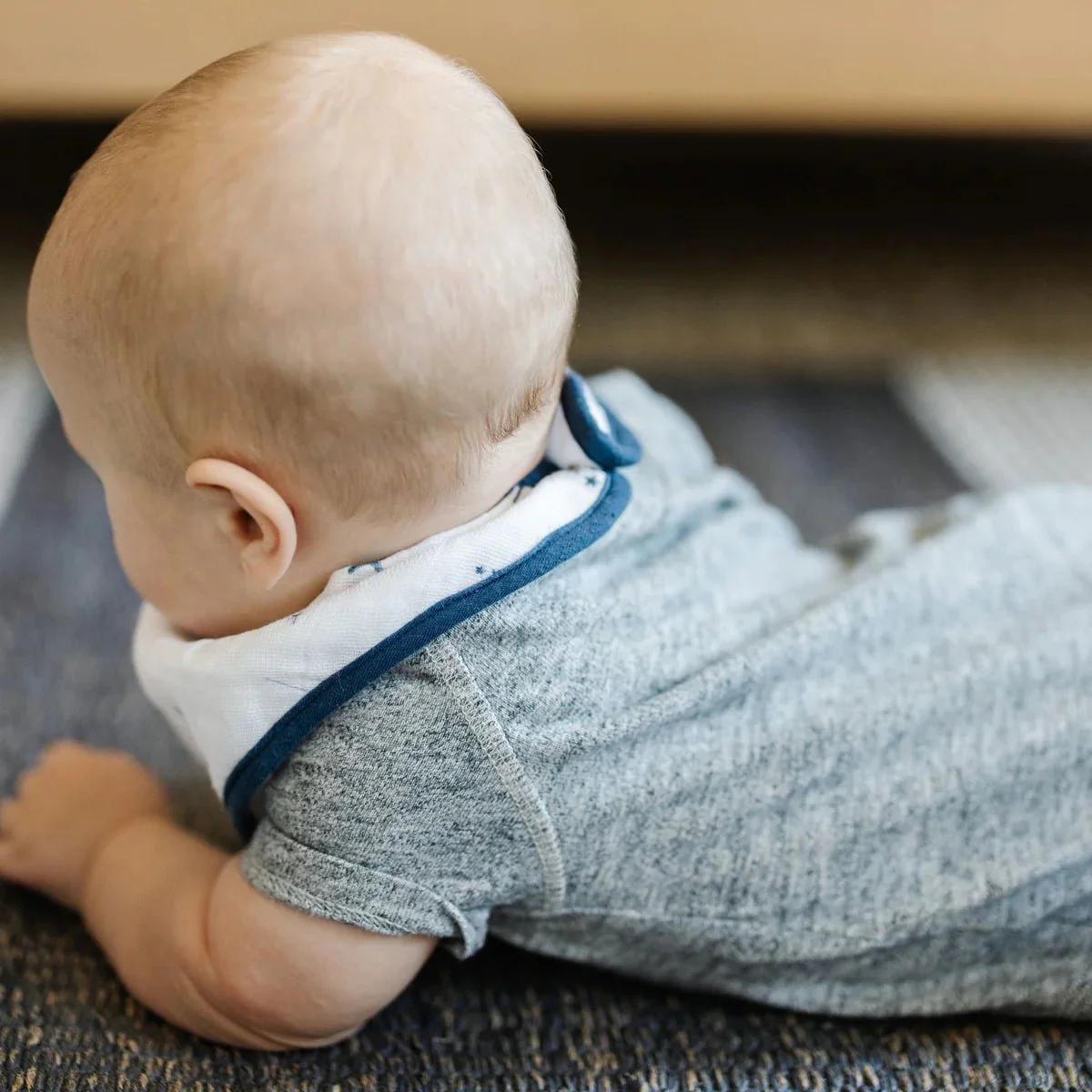 Cotton Muslin Fleece Bandana Bibs: Planetary - Image 3
