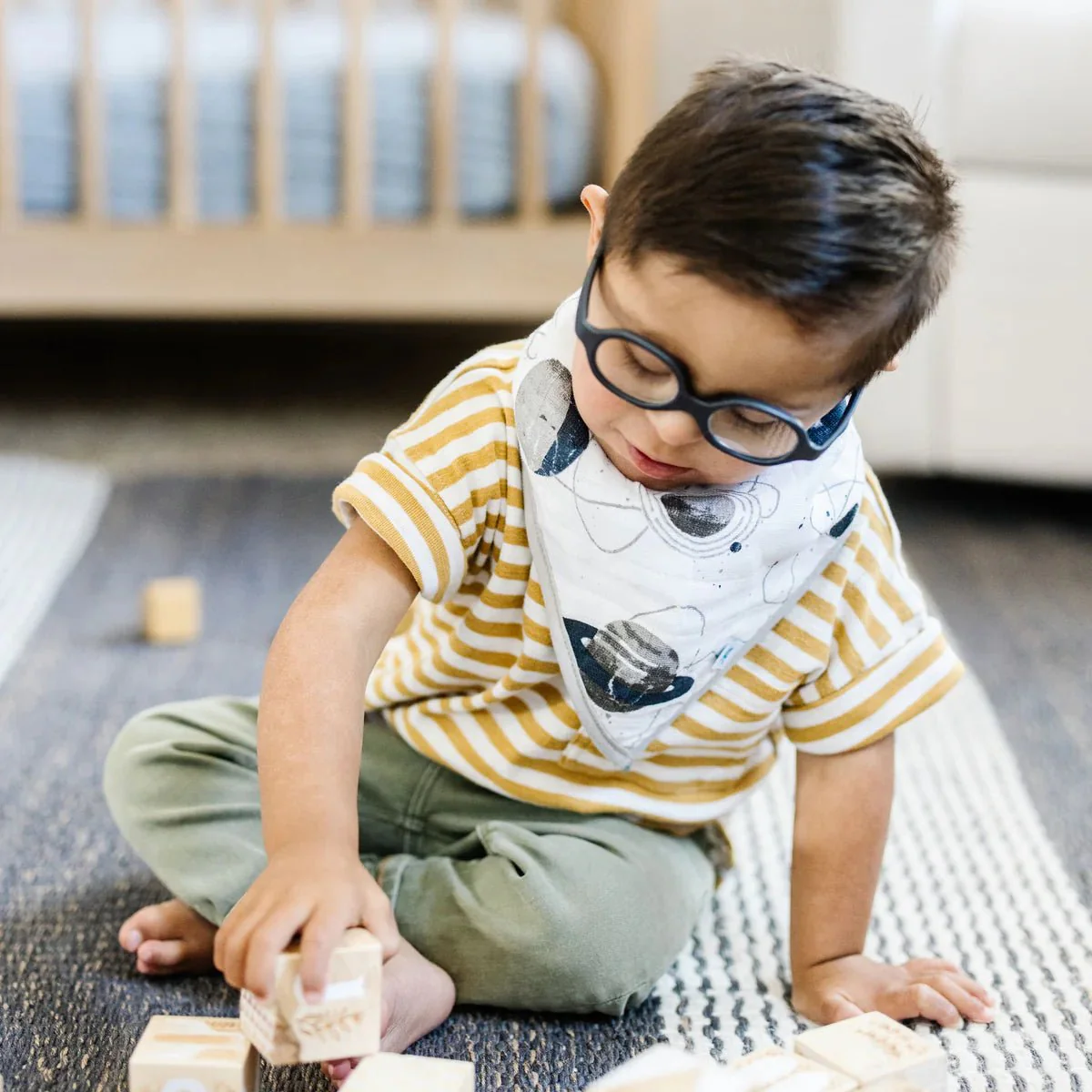Cotton Muslin Fleece Bandana Bibs: Planetary - Image 7