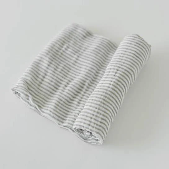 Cotton Muslin Swaddle: Grey Stripe - Image 4