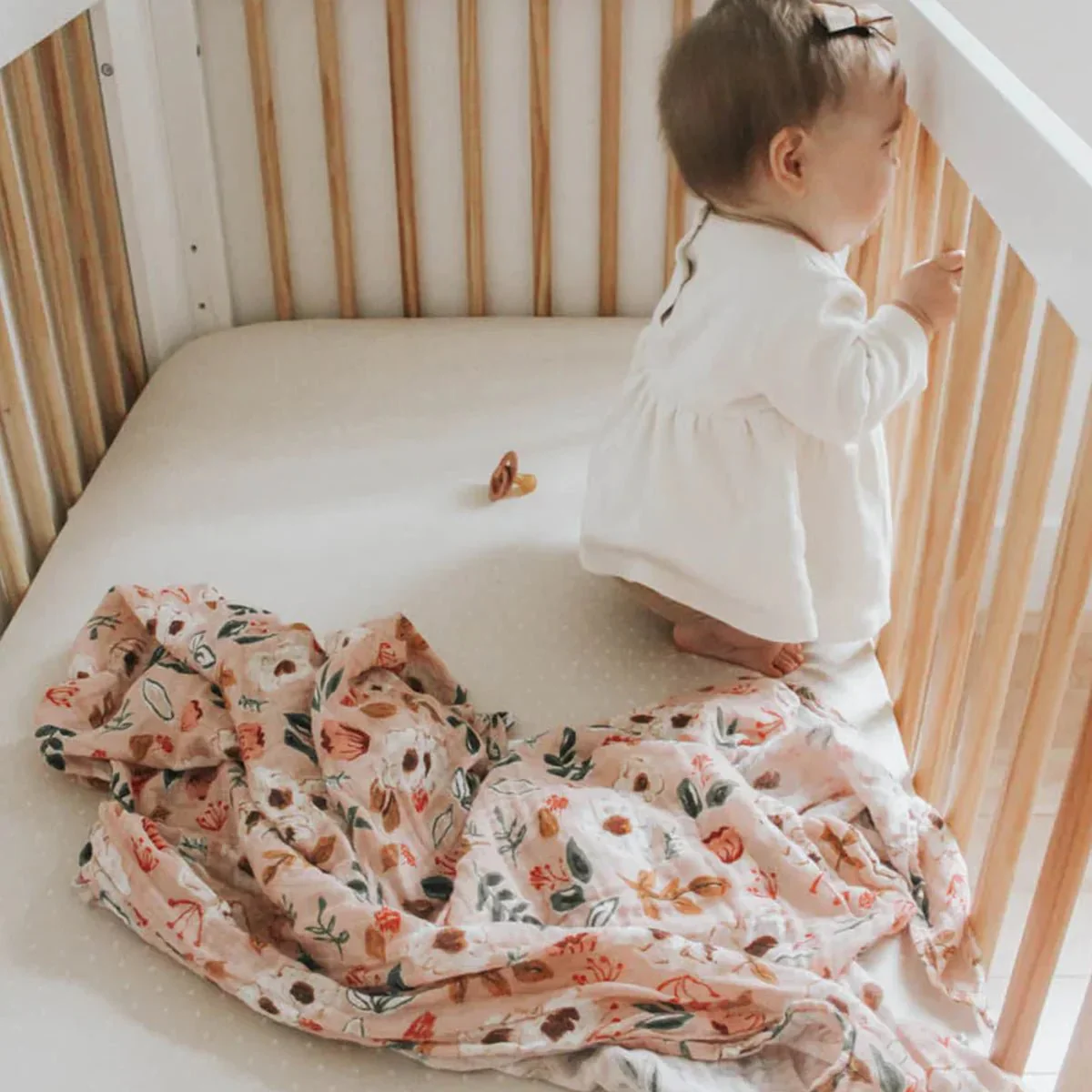 Cotton Muslin Swaddle: Vintage Floral - Image 2