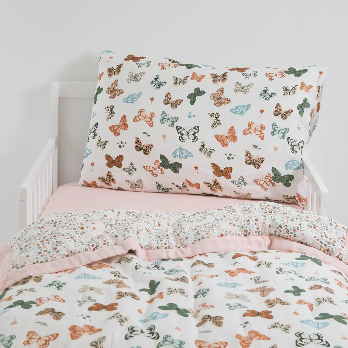 Cotton Muslin Toddler Bedding: Butterflies - Image 9