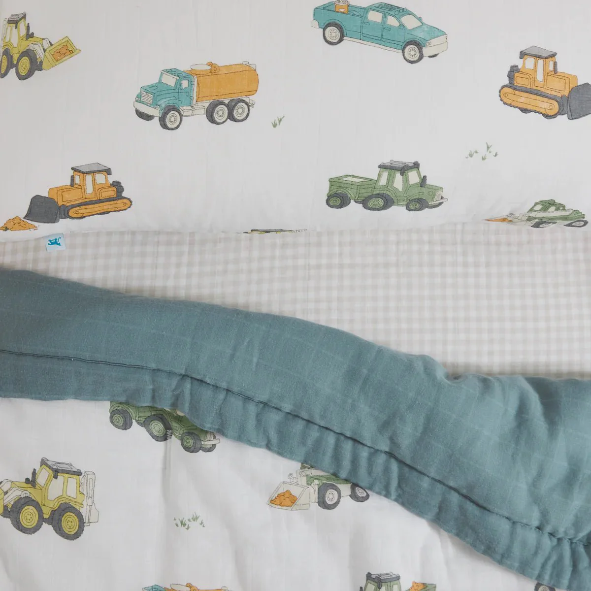 Cotton Muslin Toddler Bedding: Work Trucks - Image 4