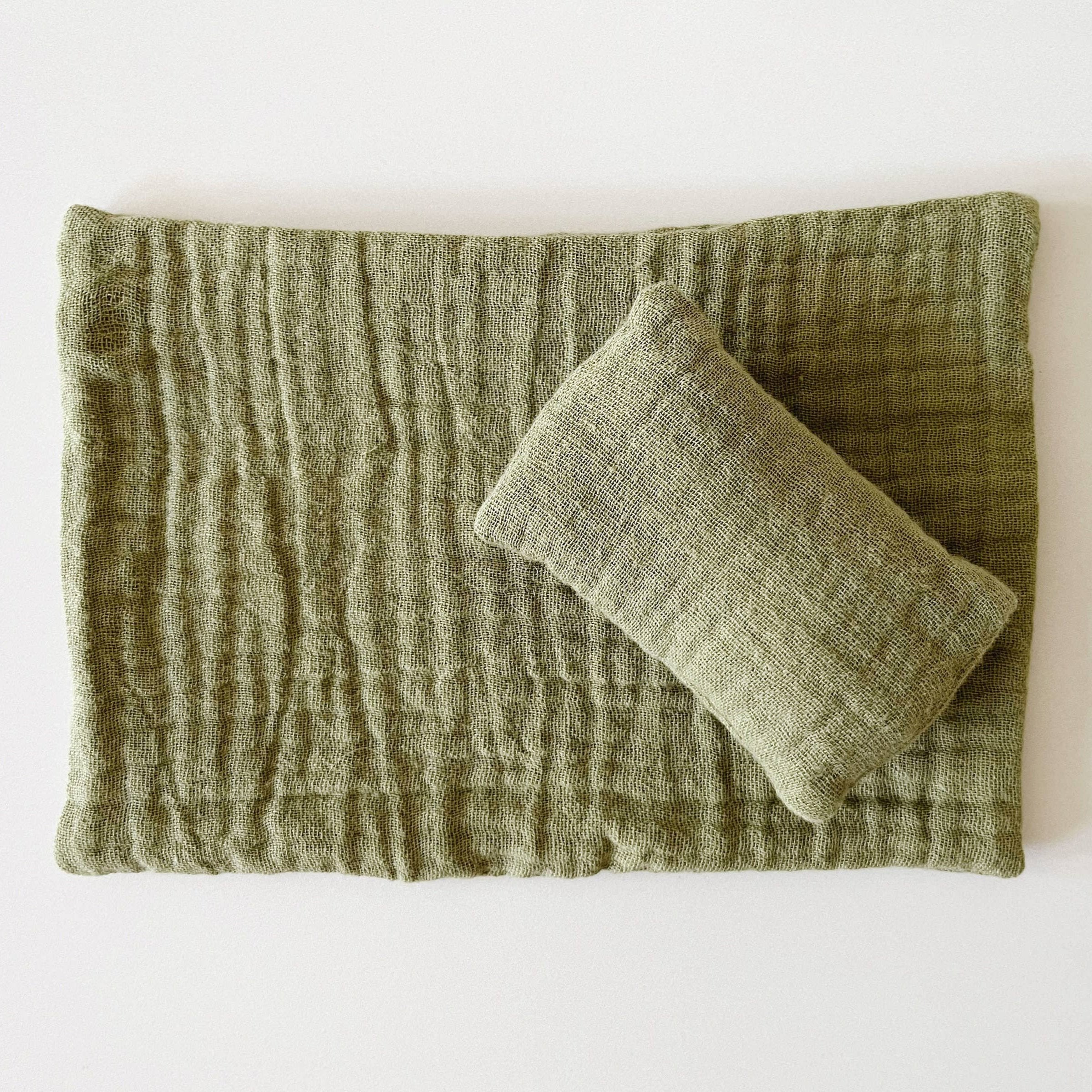 Cozy Twin Dollhouse Bedding Set: Olive Green - Image 4