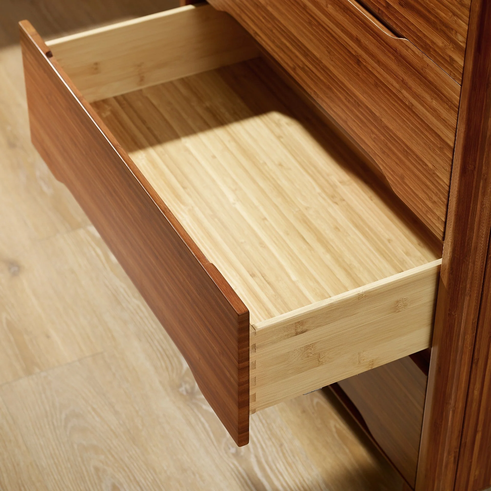 Currant Five Drawer Chest - Image 7