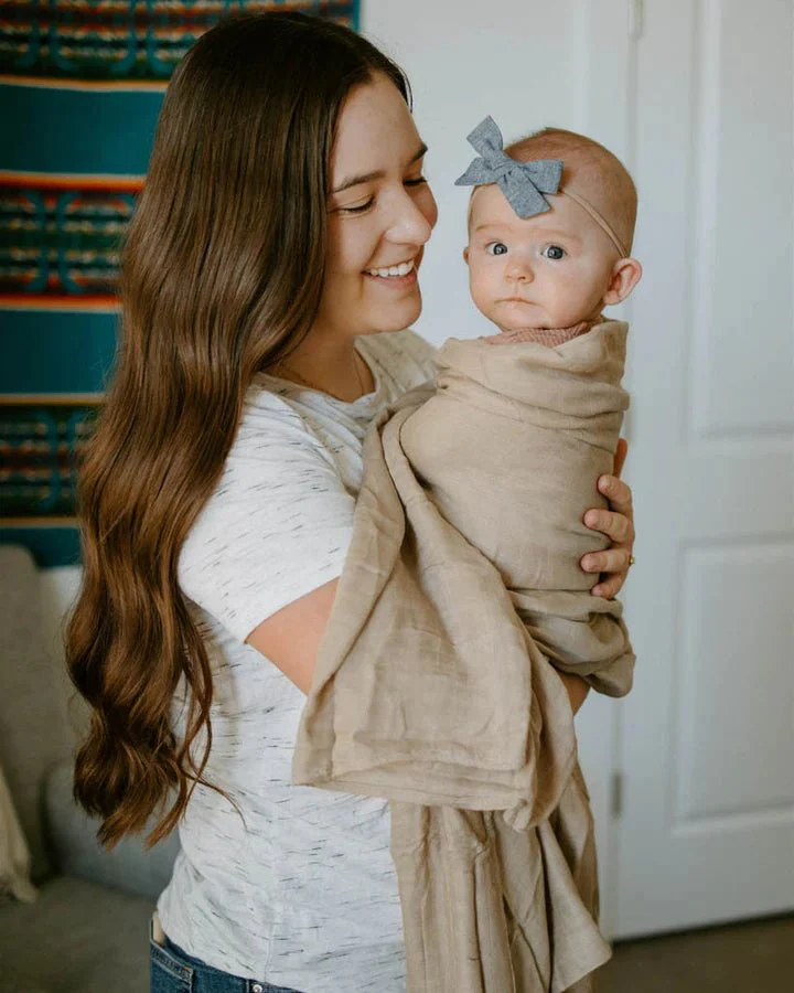 Deluxe Muslin Swaddle 2 Pack: Caramel - Image 3