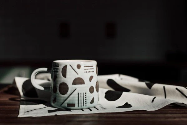 Domino Imprint Mug - Image 2