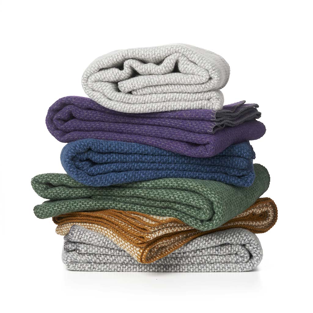 Domino Wool Throw - Image 4
