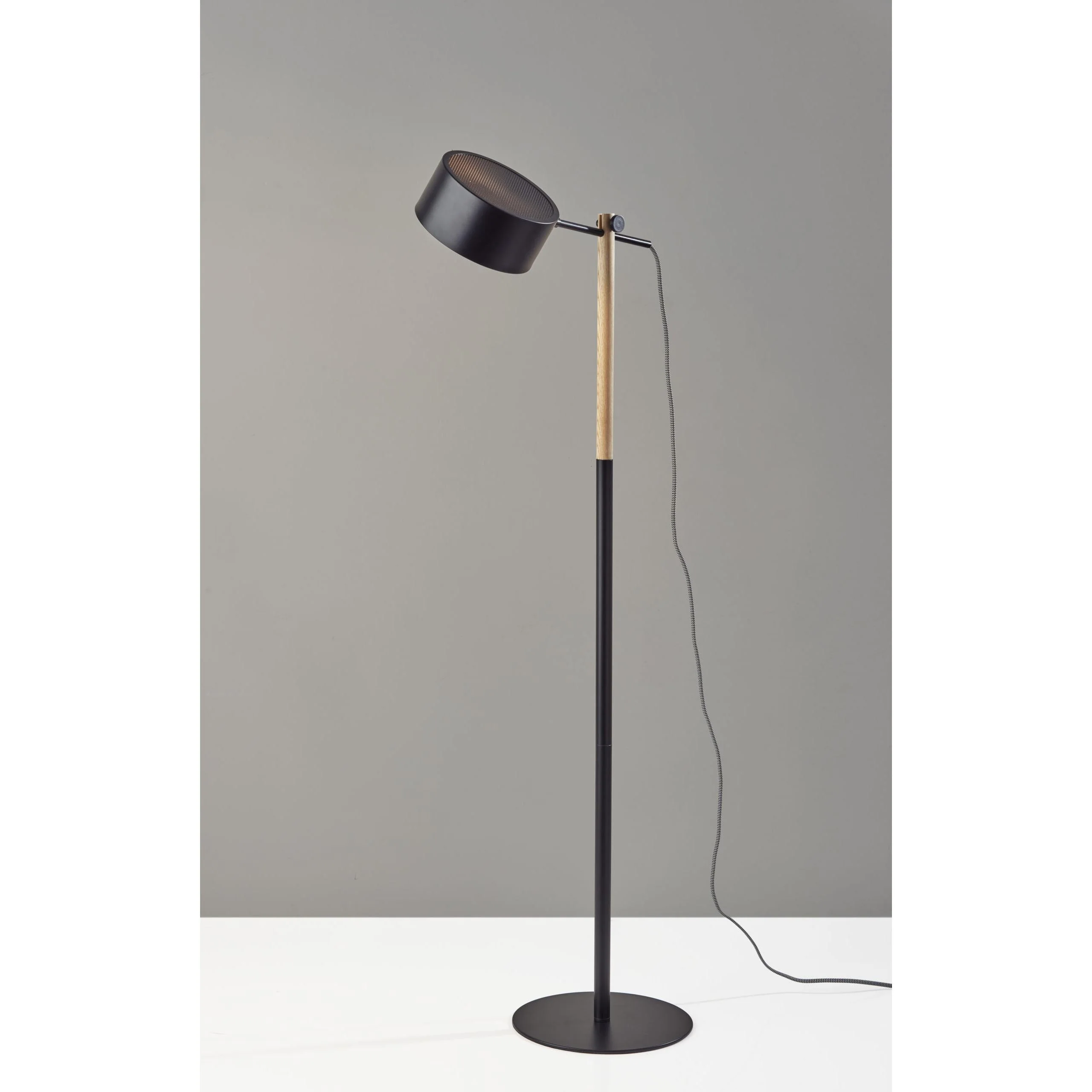 Dylan Floor Lamp - Image 6