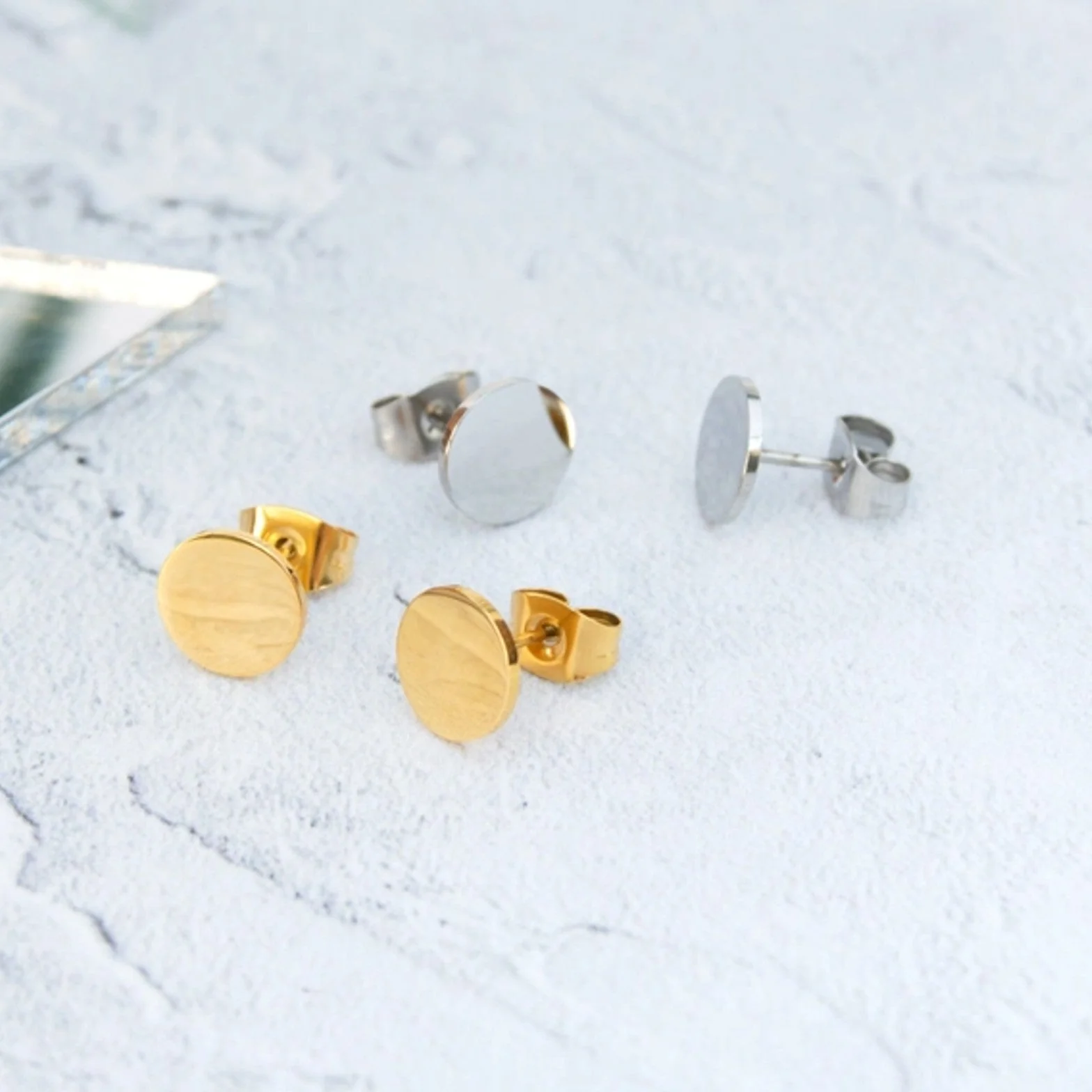 Circle Earrings