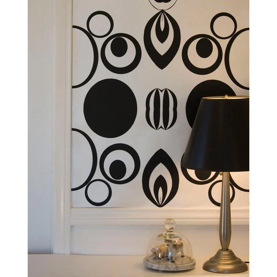 Estella Wallpaper, Night at the Opera - Image 2
