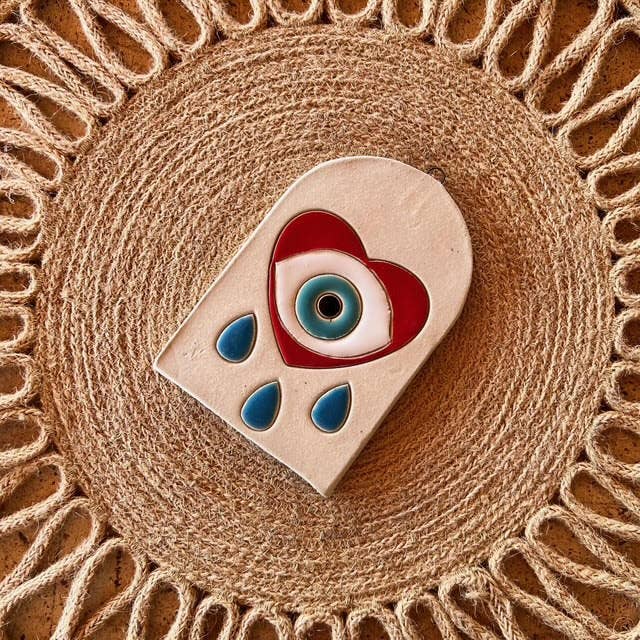 Eye Heart Ceramic Wall Hangers - Image 3