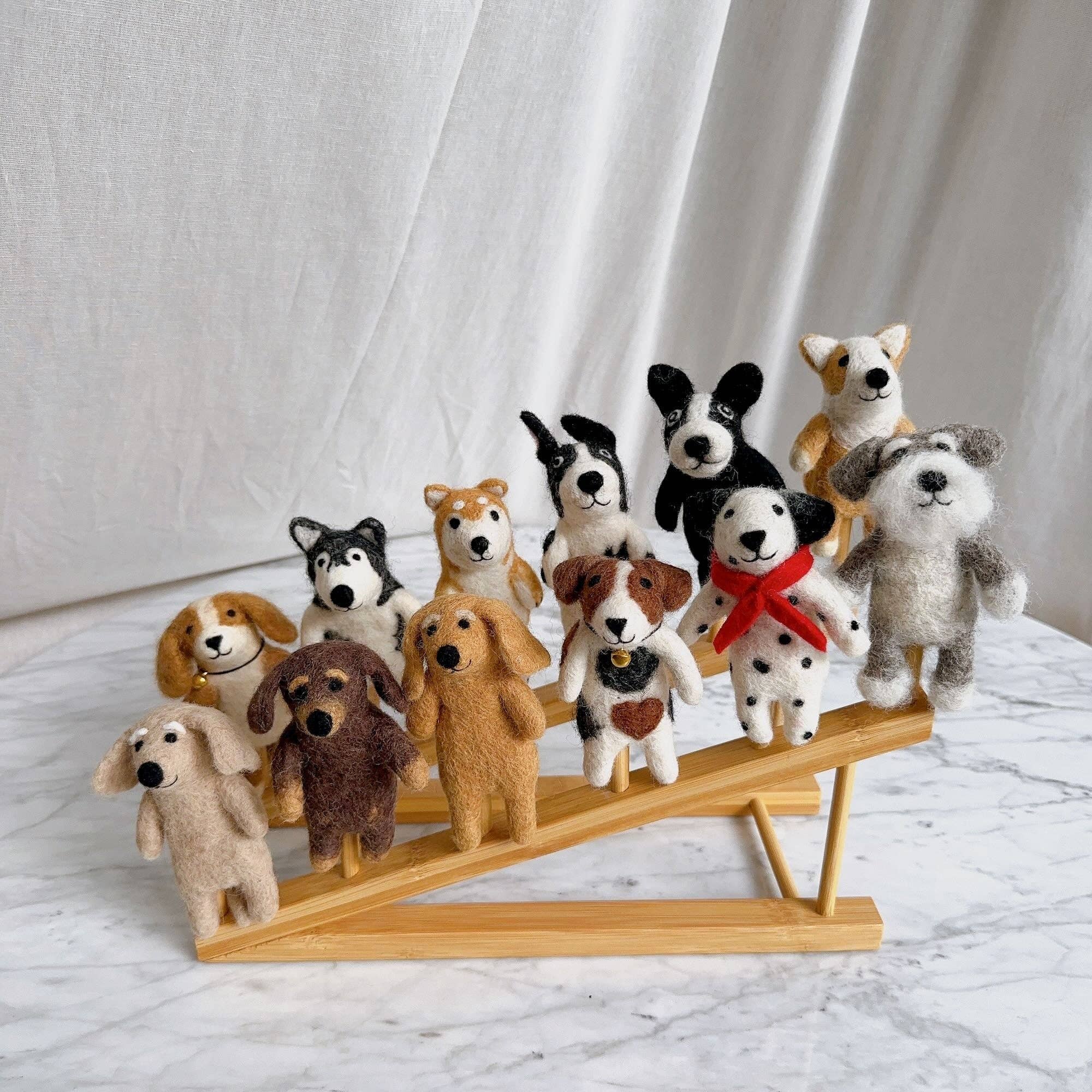 Cavalier King Charles Spaniel Finger Puppet - Image 2