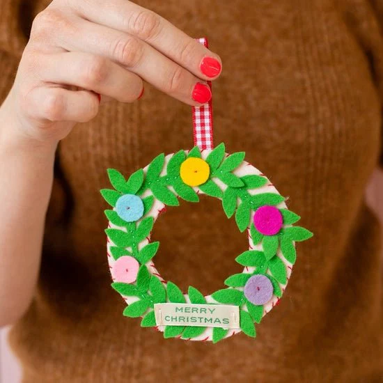 Felt Sewing Kit: Wreath - Image 2