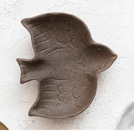 Flora & Fauna Shaped Dishes - Image 9