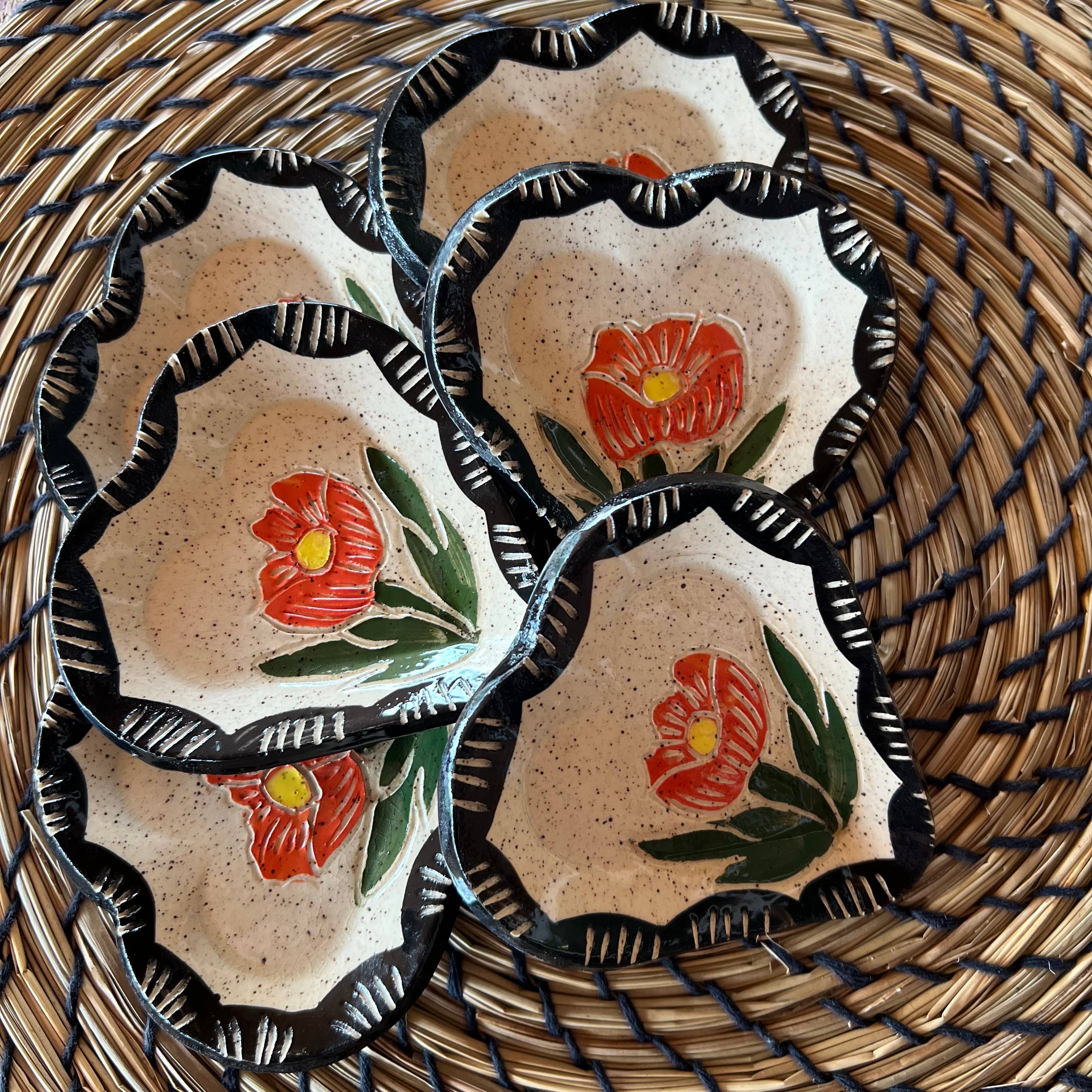 Floral Sgraffito Heart Trinket Dish - Image 2