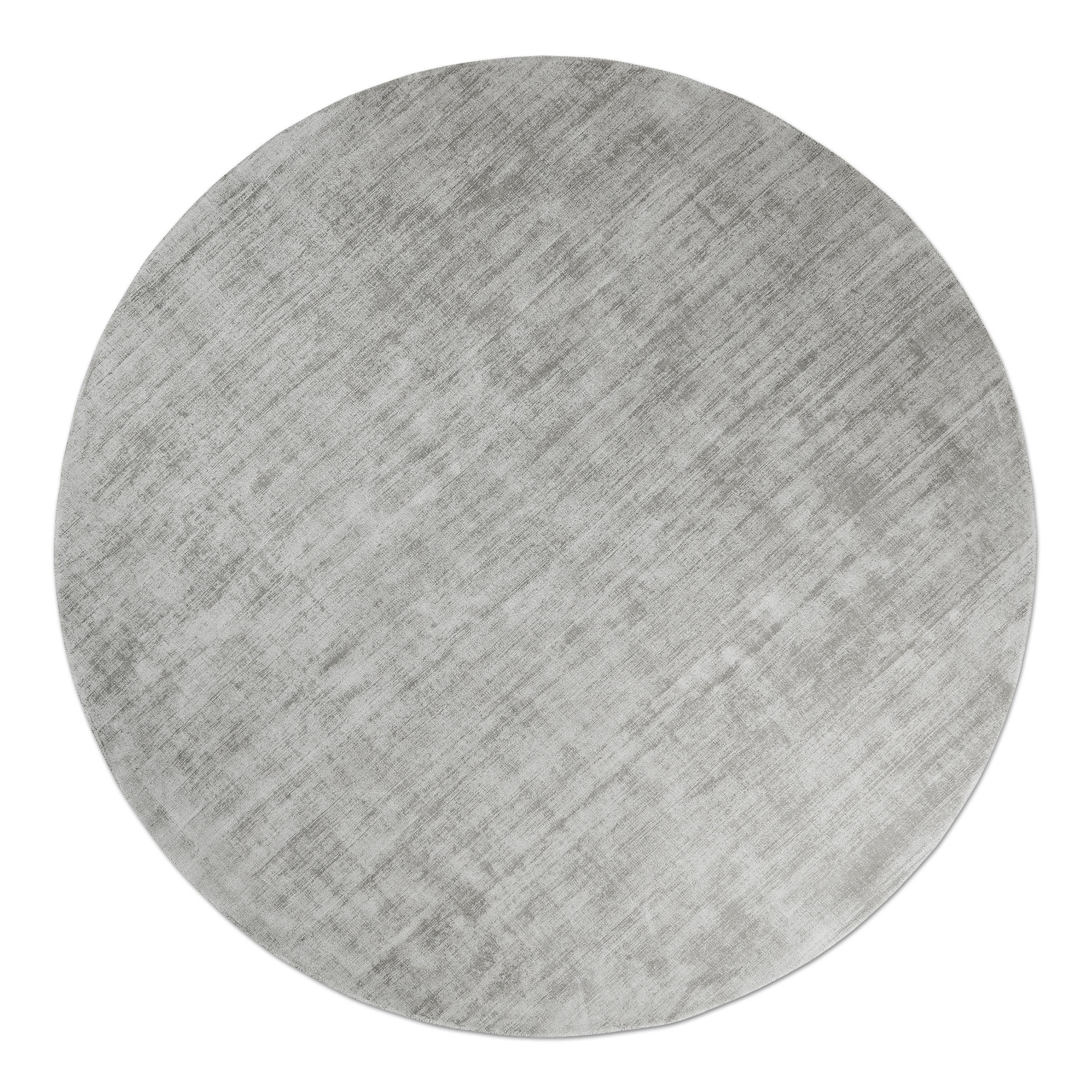 Fumo Round Rug - Image 2