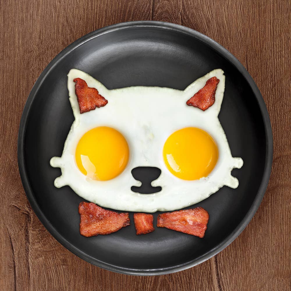Funny Side Up Fried Egg Mold: Cat - Image 3