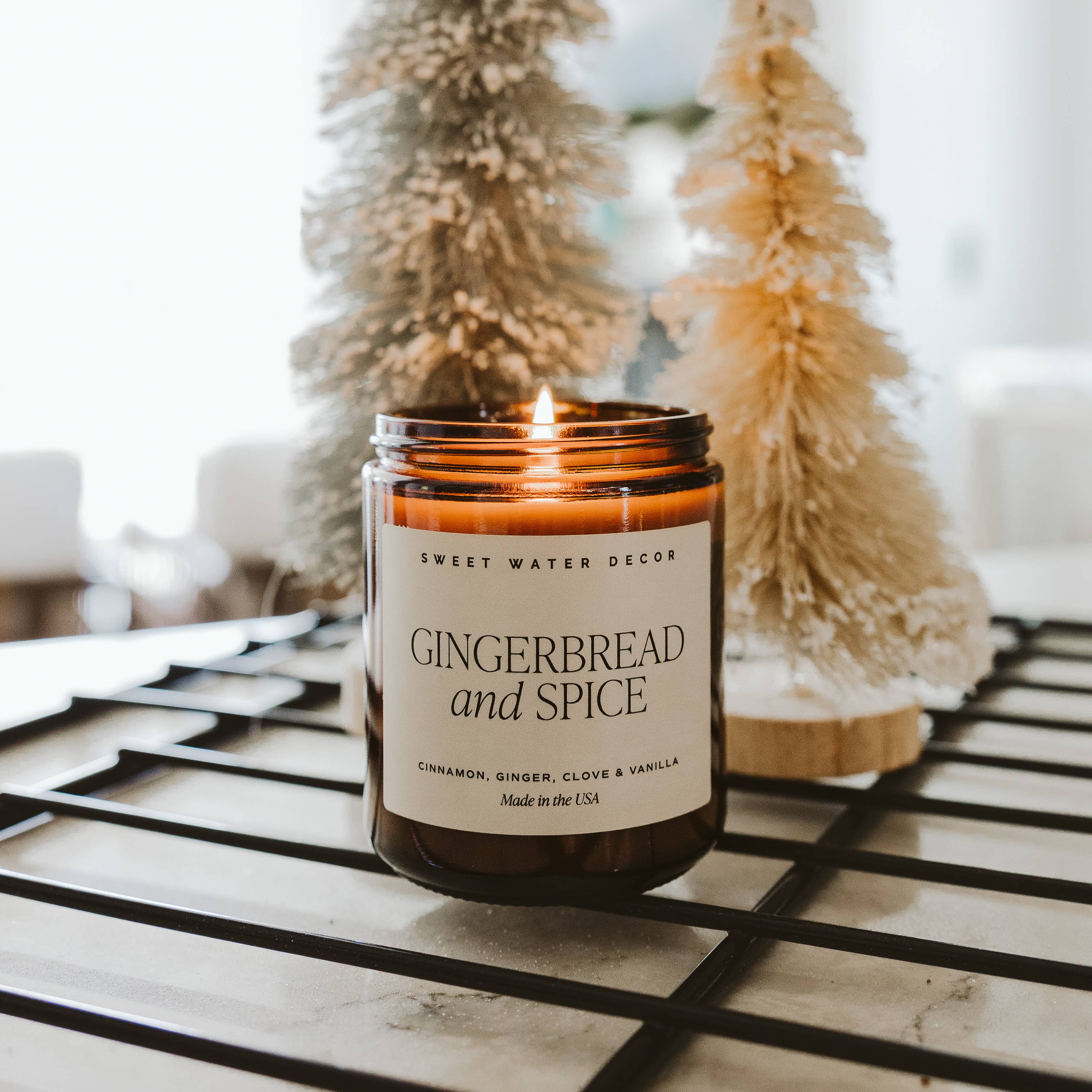 Gingerbread and Spice Candle - Image 5