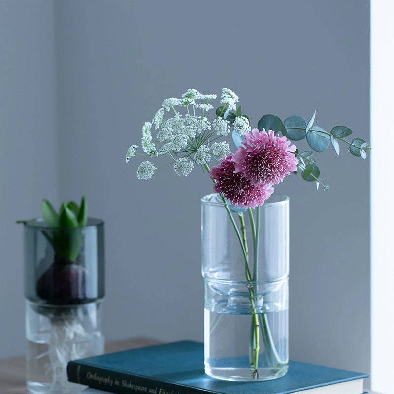 Glass Flower Vase - Image 3