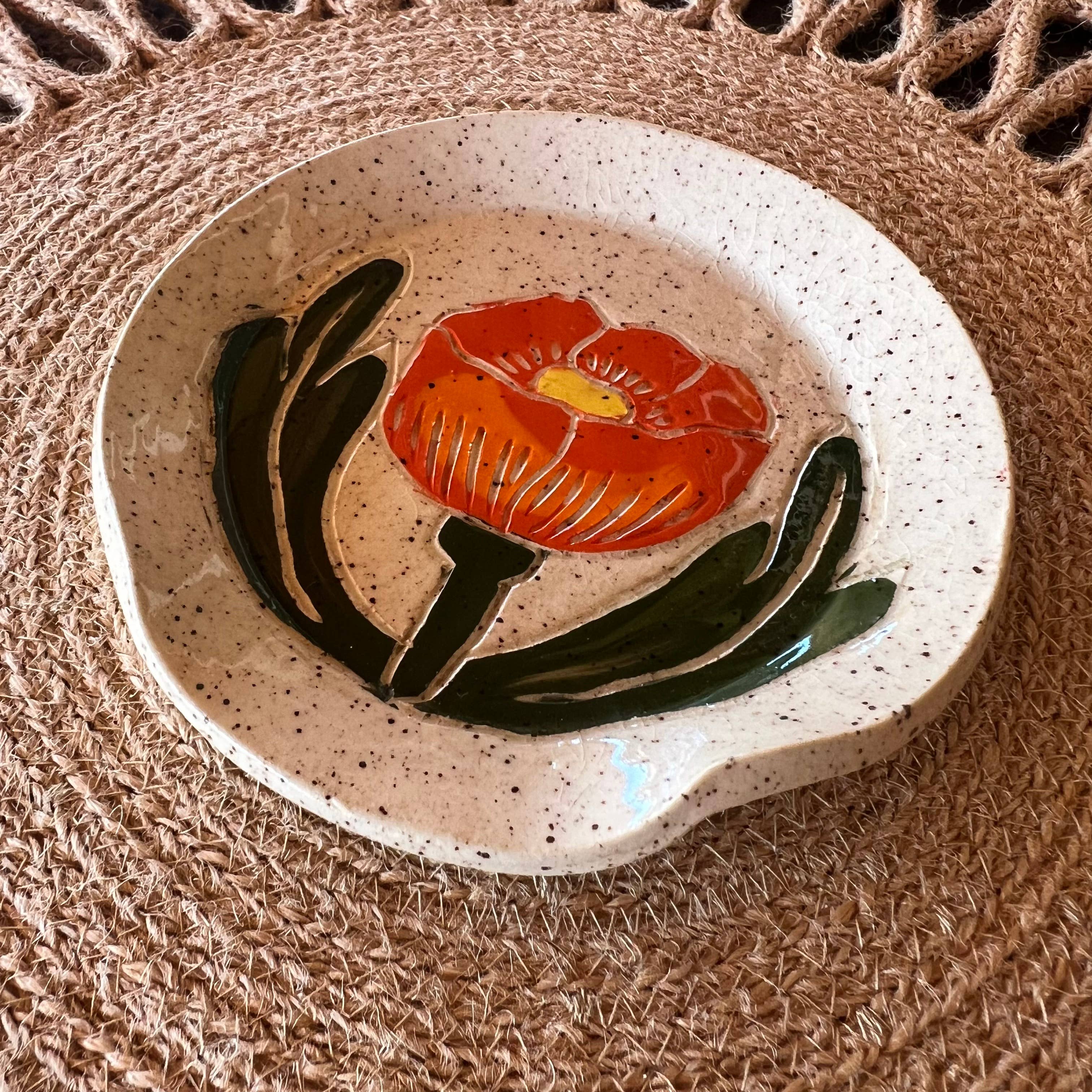 Globe Mallow Sgraffito Ceramic Spoon Rest - Image 3