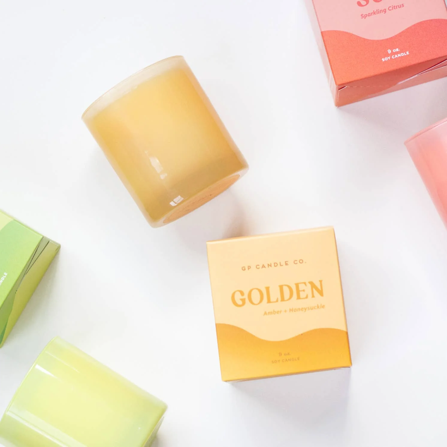 Golden Hue Candle - Image 6