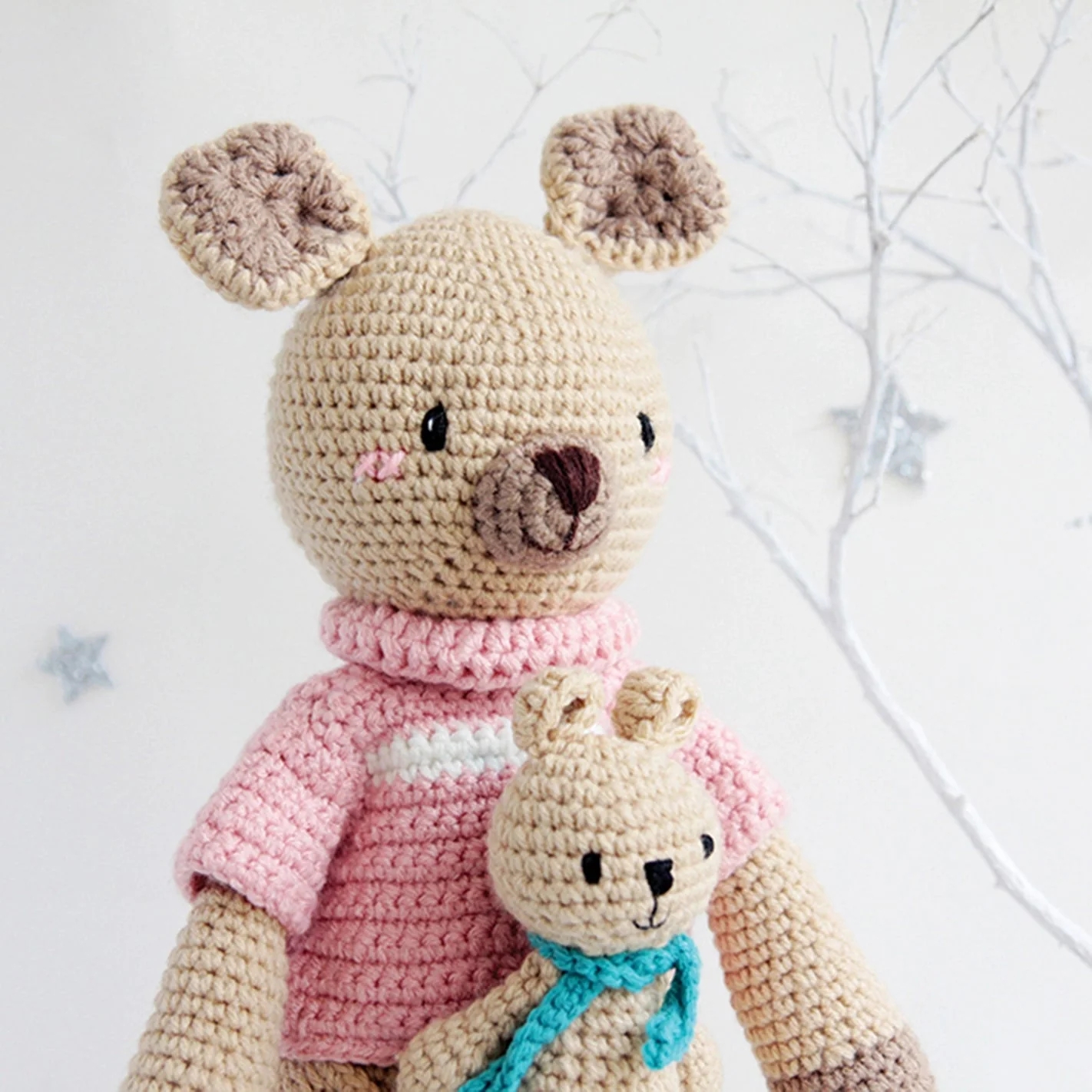 Little Knight Kangaroo Crochet Doll - Image 2