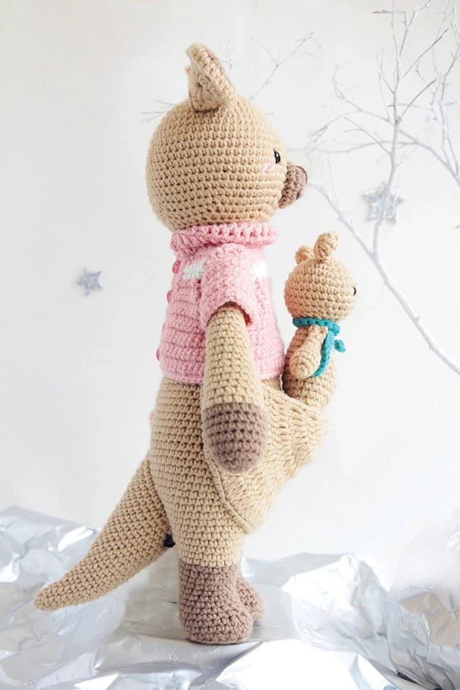 Little Knight Kangaroo Crochet Doll - Image 4